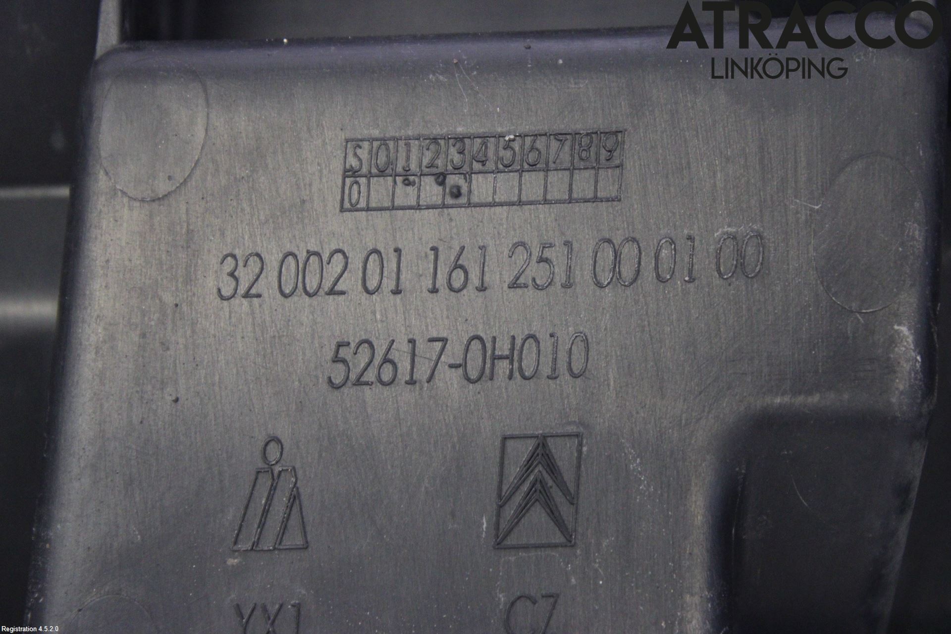 Citroen C1 06-13 Stötfångardel Fram Mitt