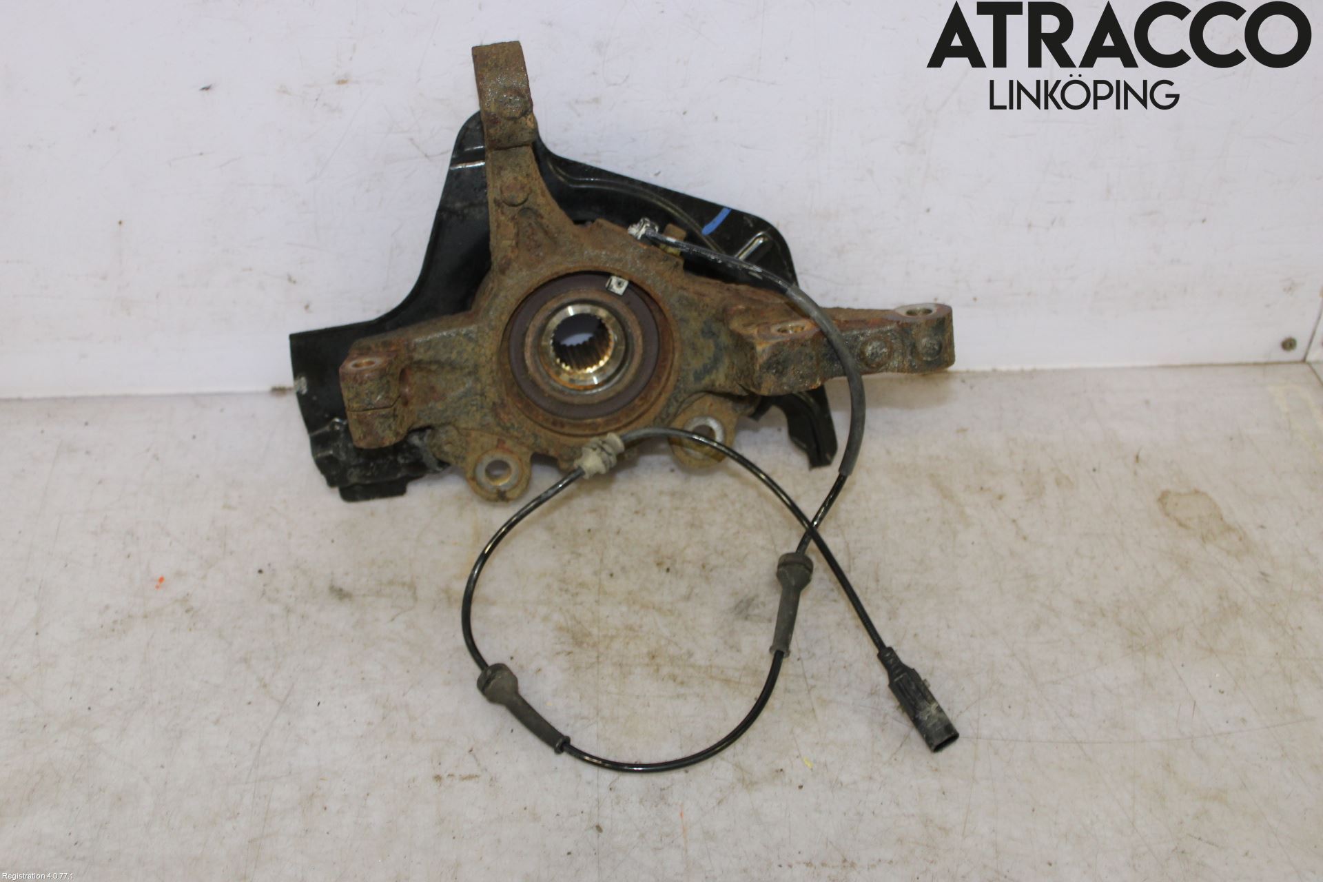 Opel COMBO D 12-18 Styrspindel Lagerhus Vä