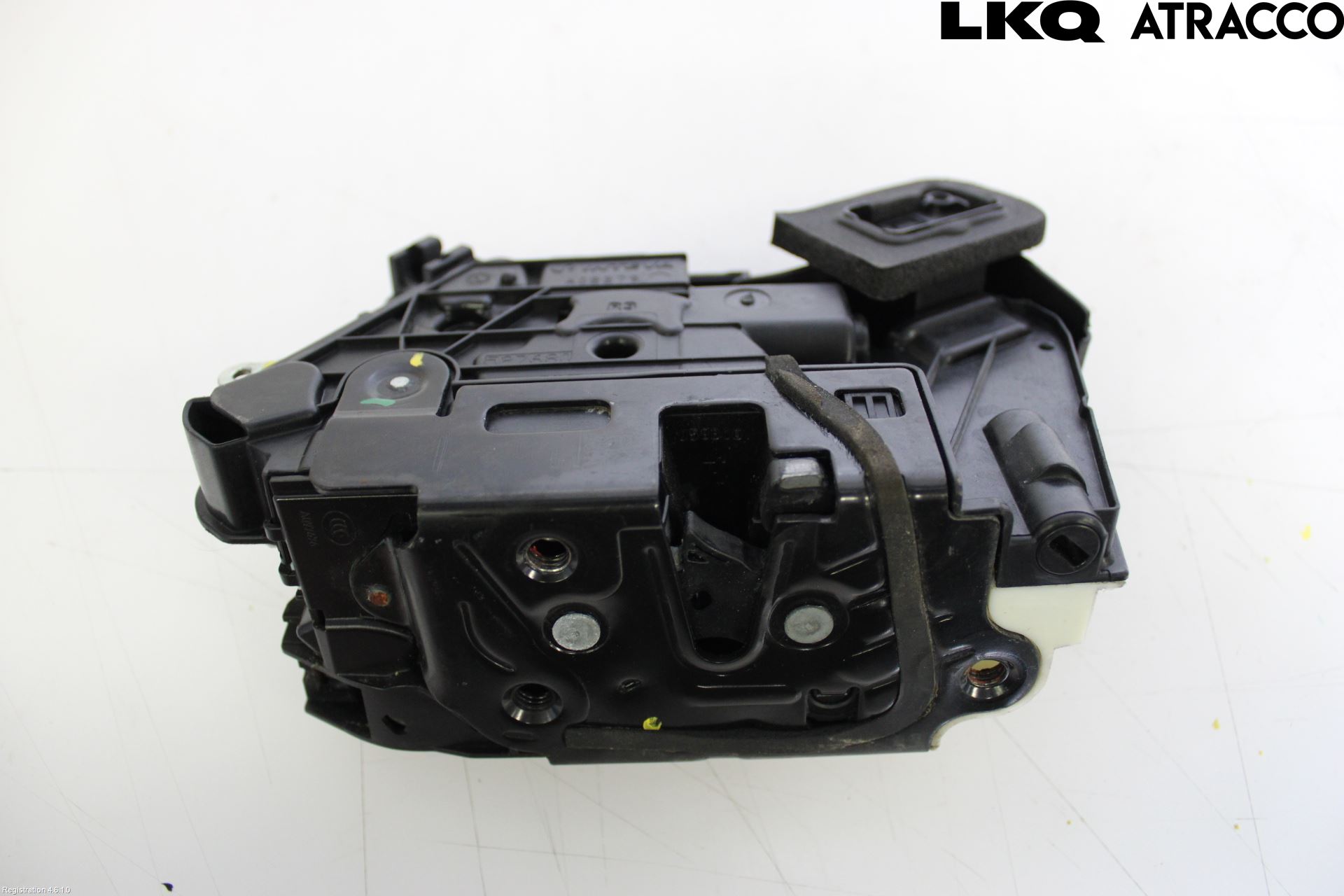 Volkswagen VW PASSAT 15-19 Låskista-Dörrlås