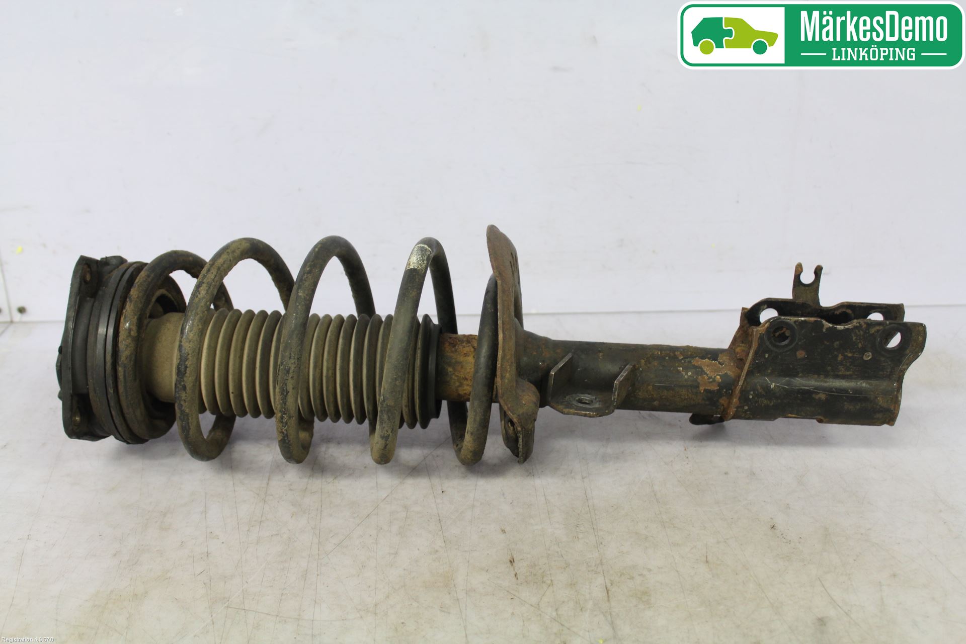 Nissan QASHQAI   07-10 Fjäderben Fram Höger