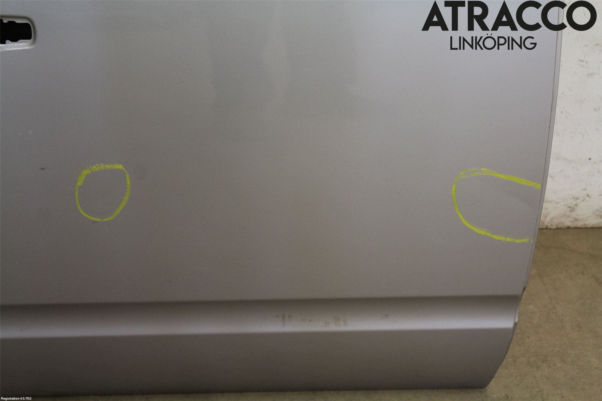 Nissan NAVARA 05-16 Dörr Bak Höger