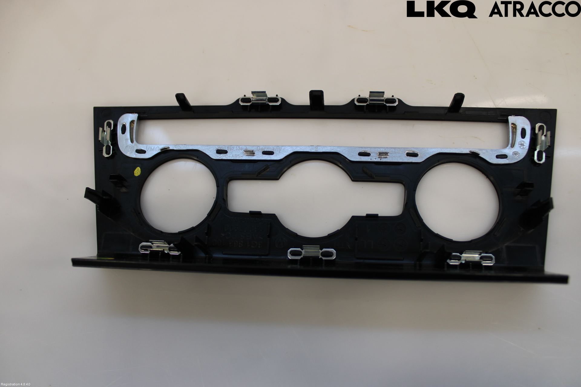 Volkswagen VW PASSAT 15-19 Instrument-Radio Sarg