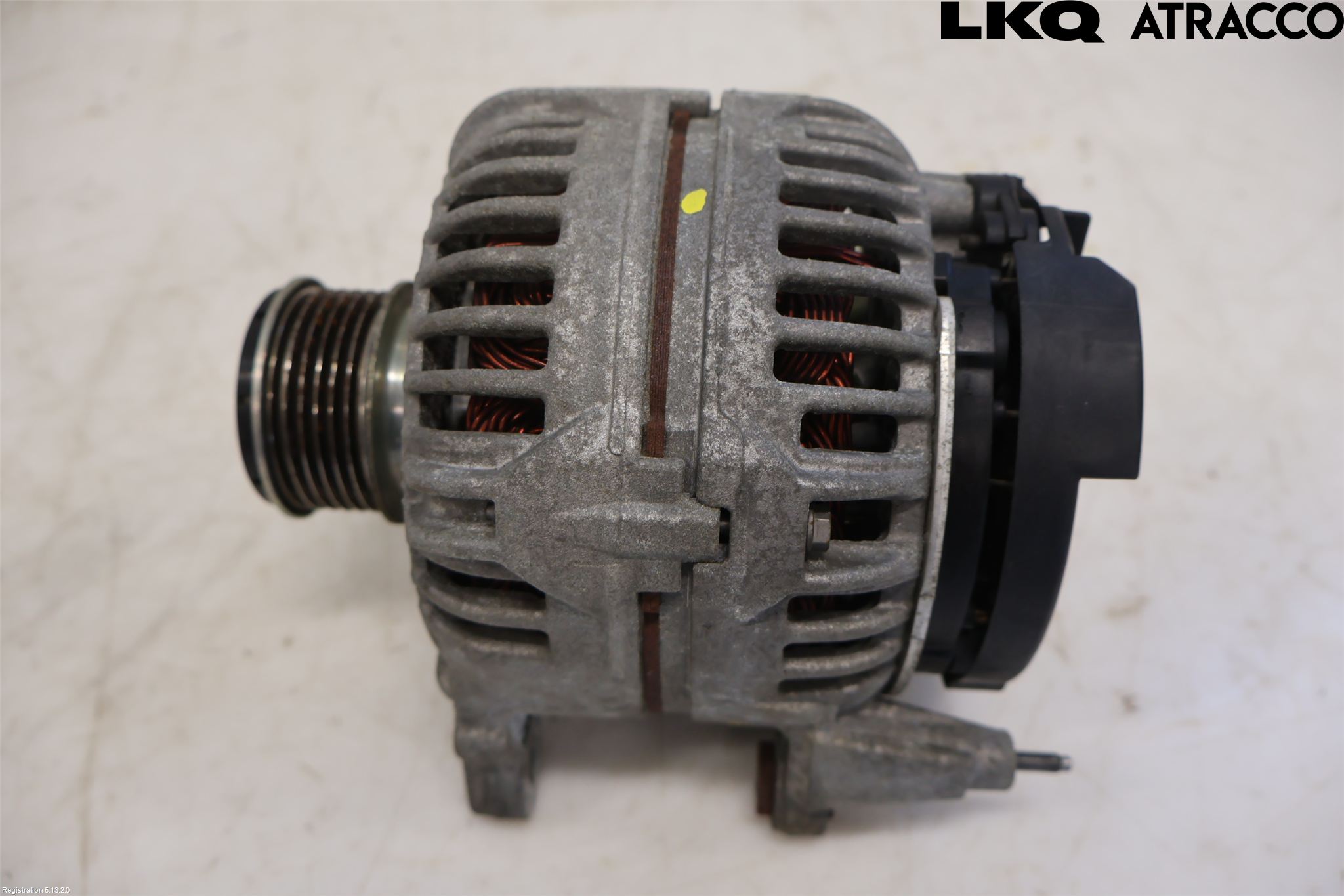 Volkswagen VW CADDY 11-15 Generator