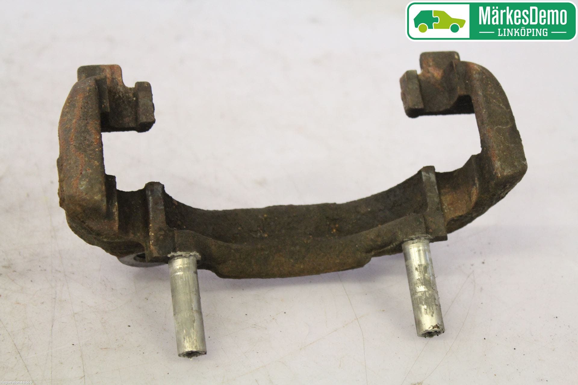 Saab 9-3 VER 2 Bromsokshållare