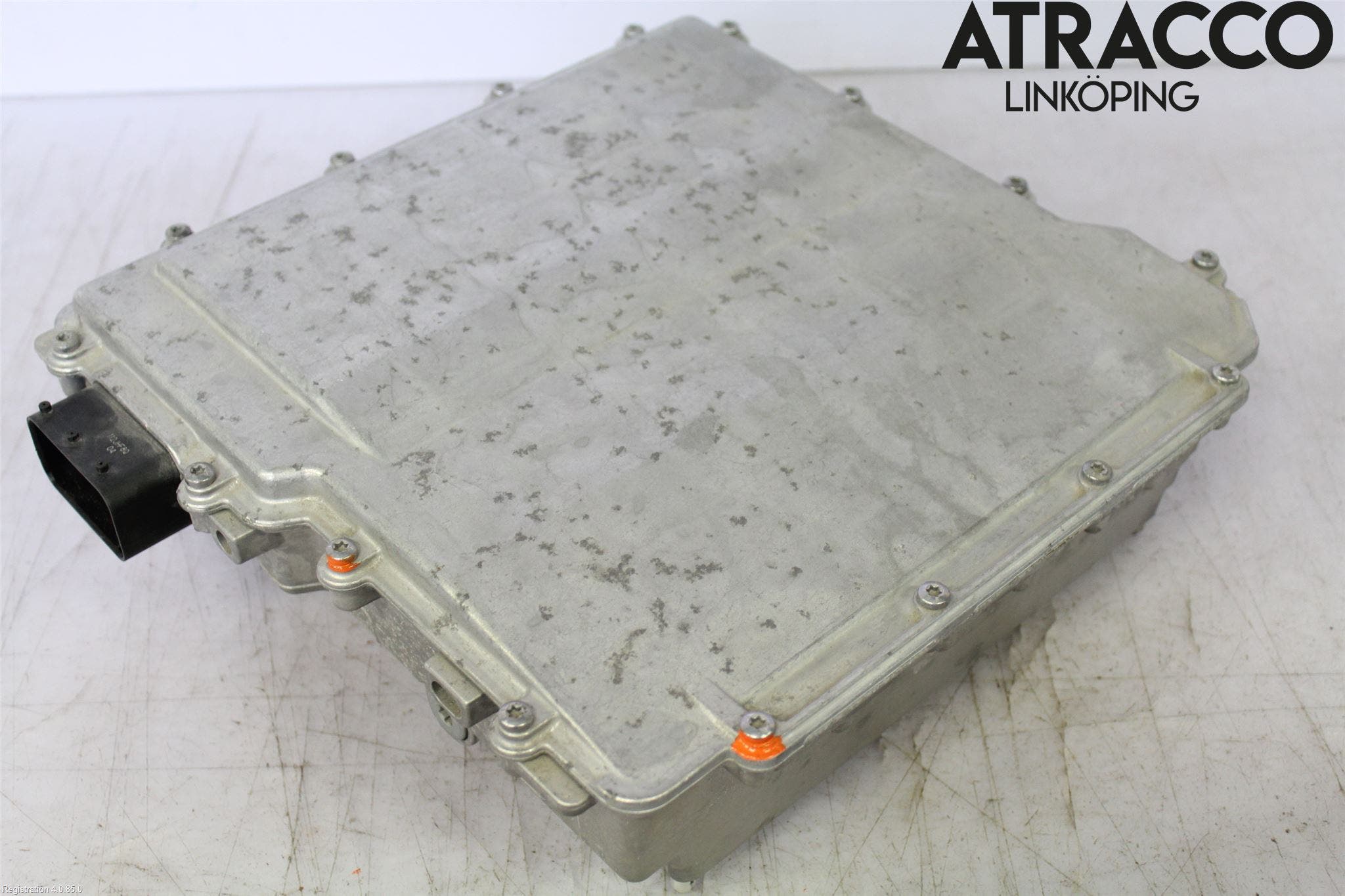 Volvo XC60 18- Inverter Hybrid