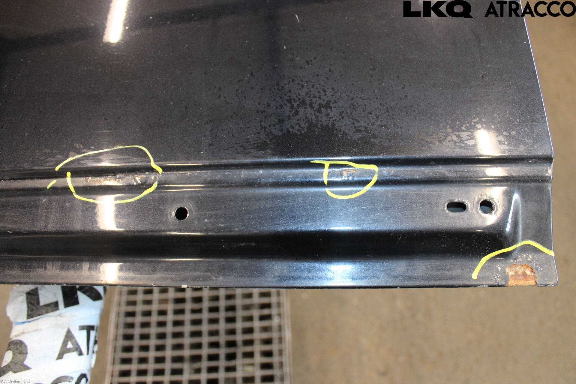 Volvo V70 08-13 Dörr Fram Vänster