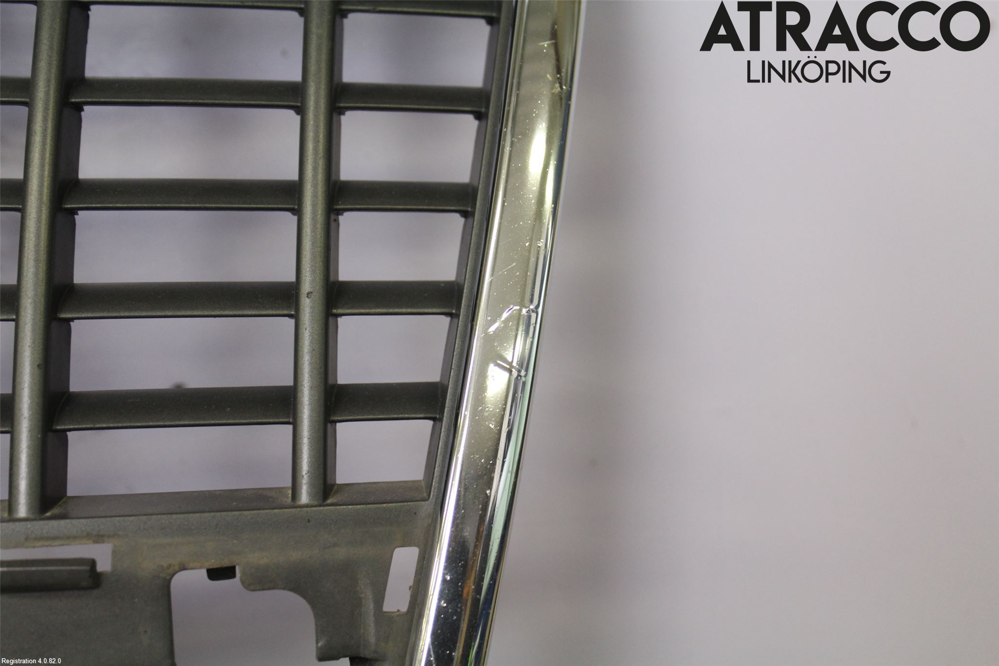 Audi A6/S6     05-11 Grill Komp