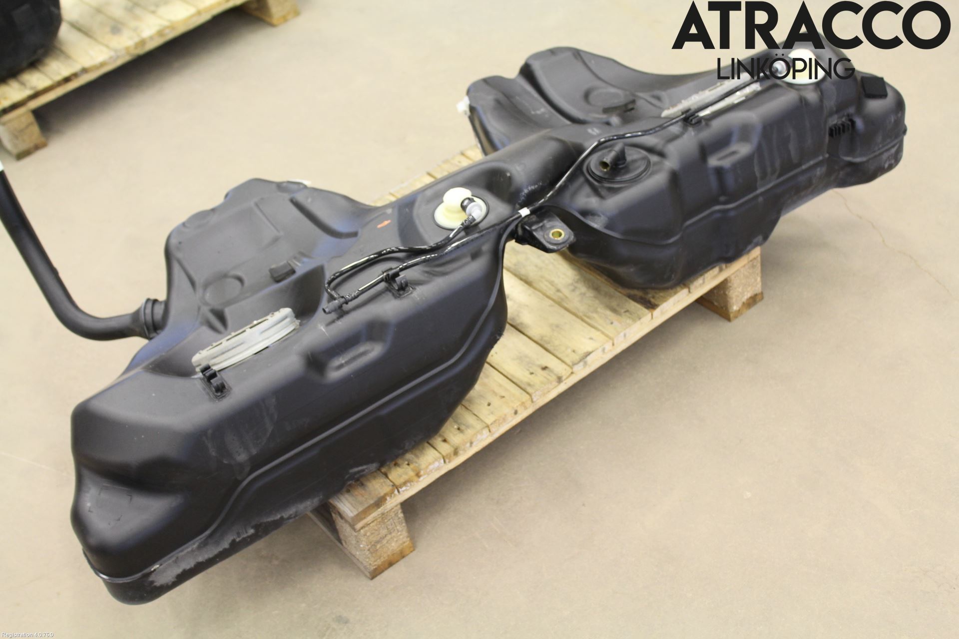 BMW 5 E60/61 Sed/Tou 02-10 Bränsletank