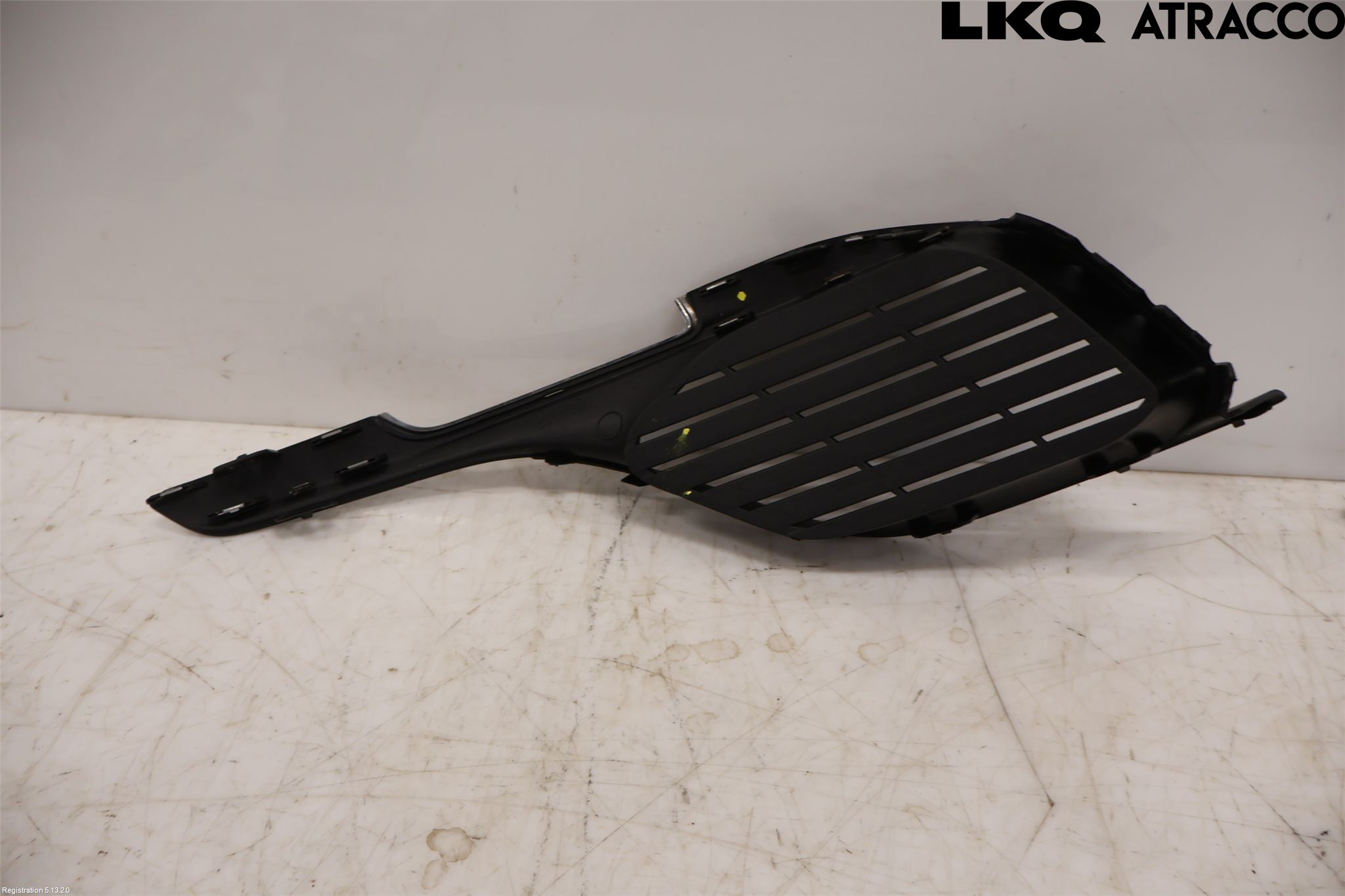 Peugeot 308 14-21 Grilldel Vänster
