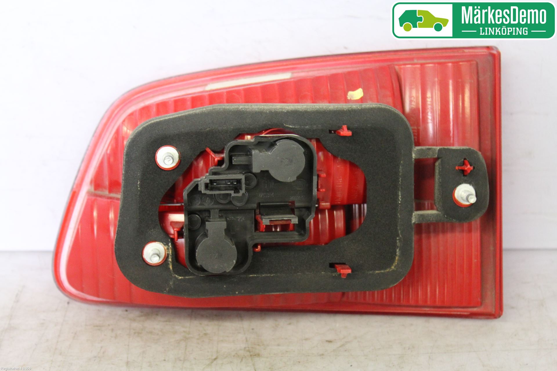 Saab 9-5     06-10 Bakljus Lucka Vä