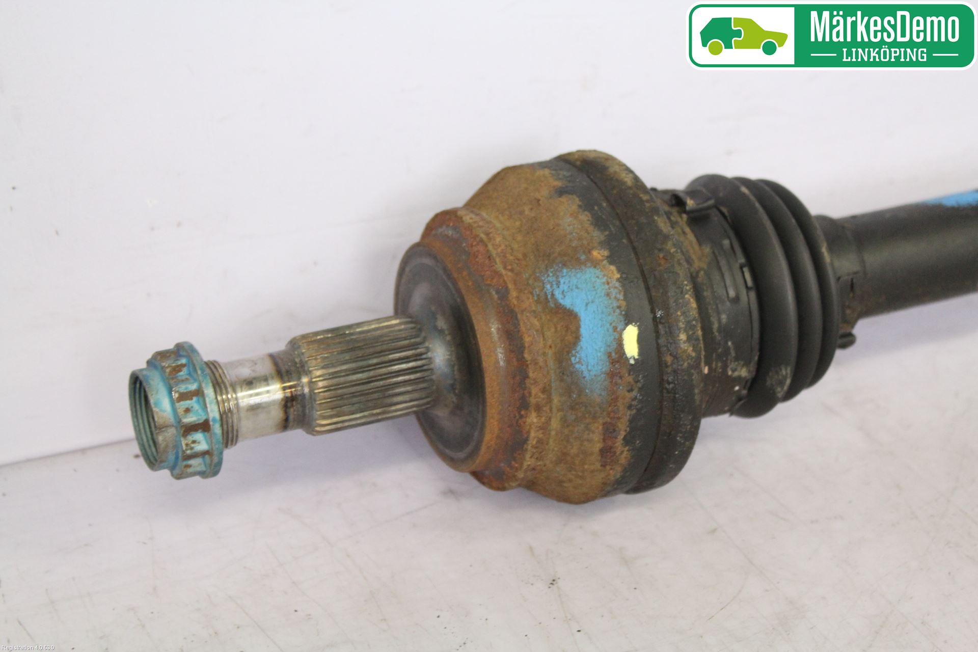 Mercedes-Benz MB E-KLASS (W213) 16-23 Drivaxel Bak Höger
