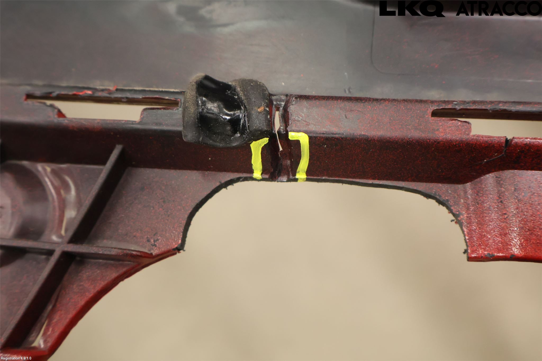 Volvo XC90 07-14 Stötfångarbeklädnad Fram