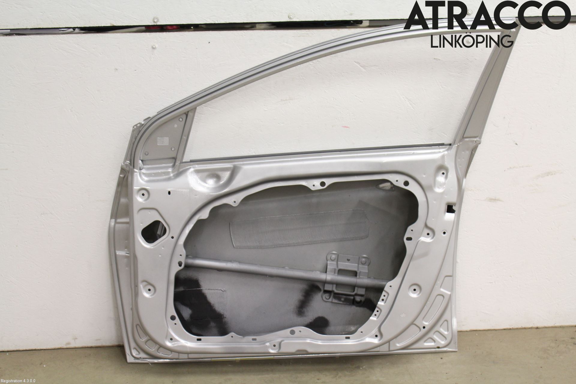 Hyundai i40 08-15 Dörr Fram Höger