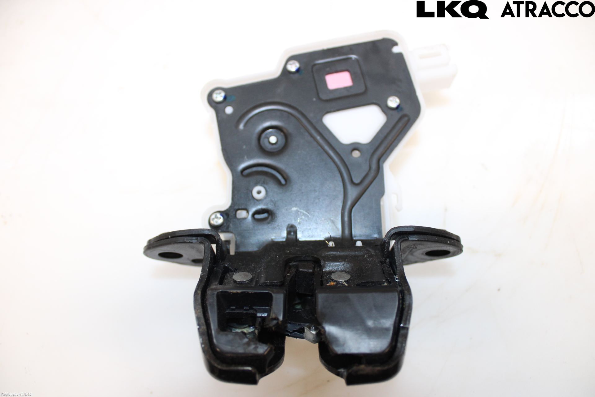 Nissan QASHQAI 14-17 Låskista Baklucka
