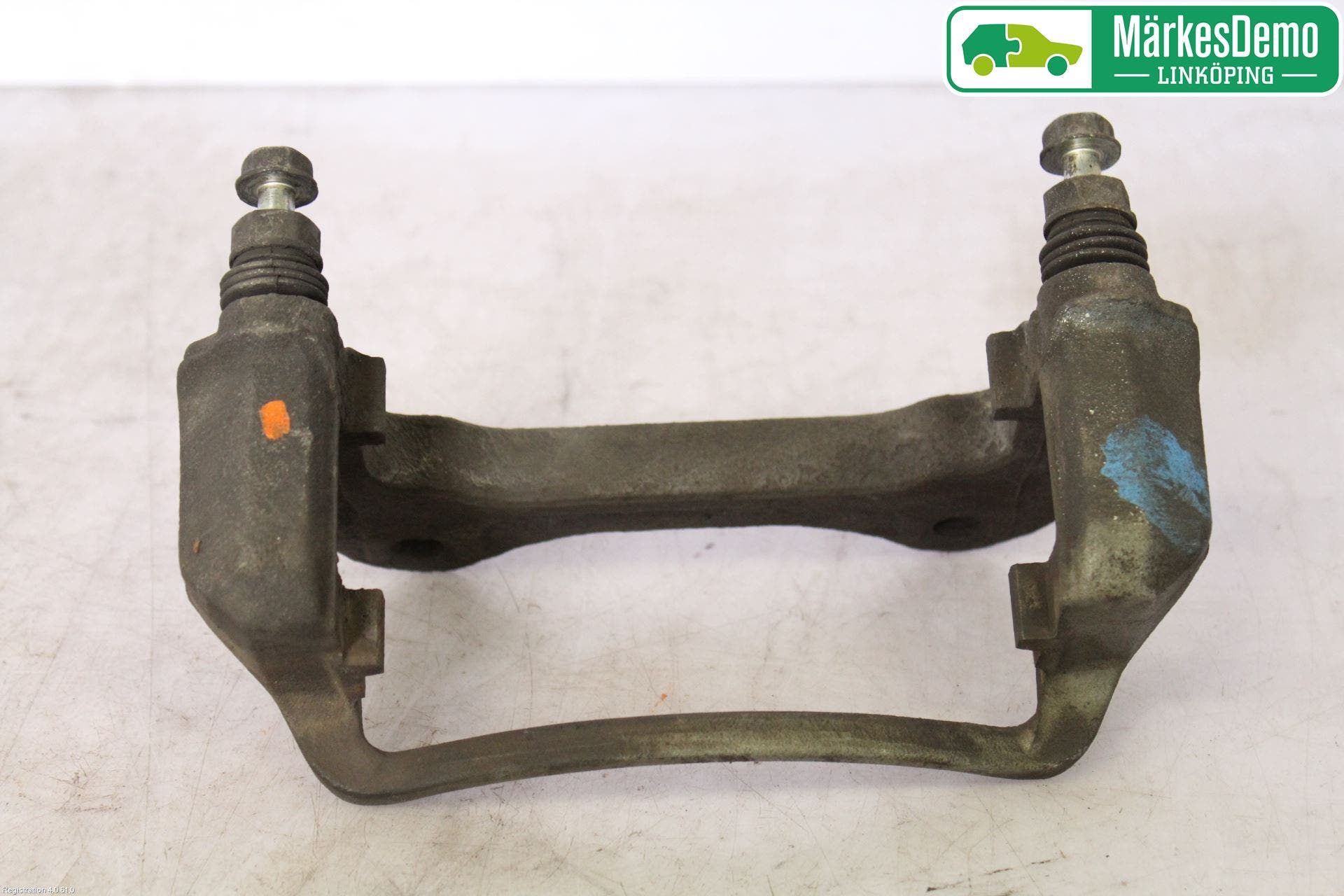 Opel INSIGNIA 09-16 Bromsokshållare