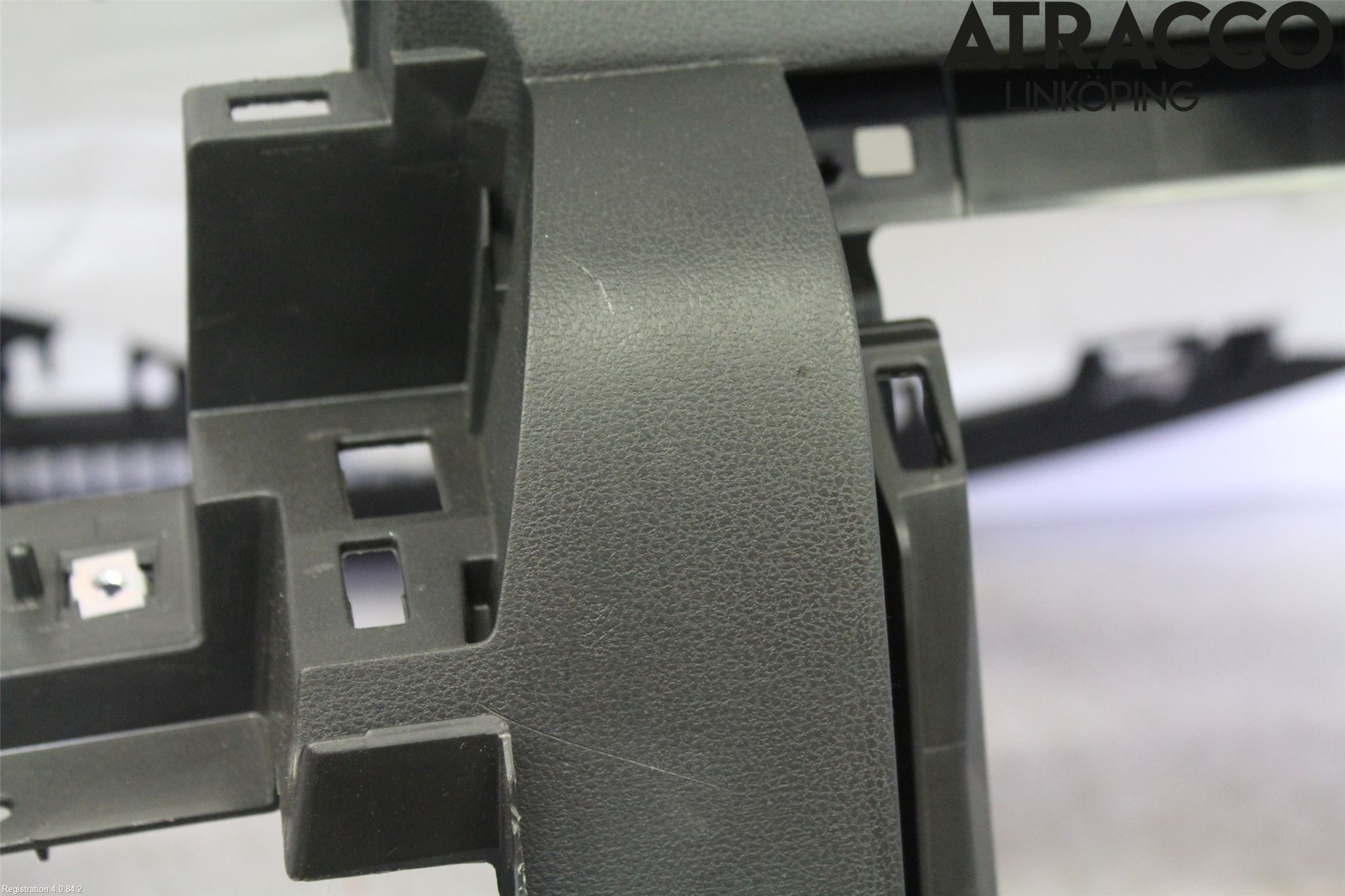 Nissan LEAF 18- Instrumentbräda