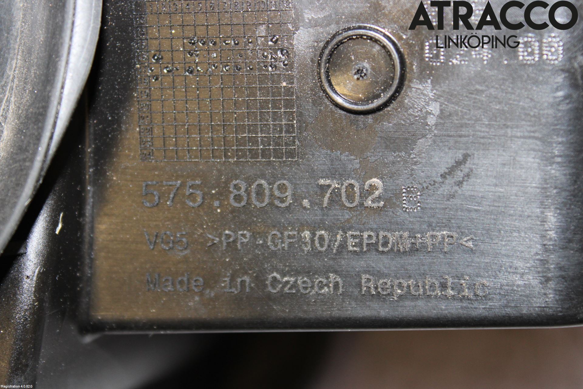 Skoda KAROQ 18- Tanklucka