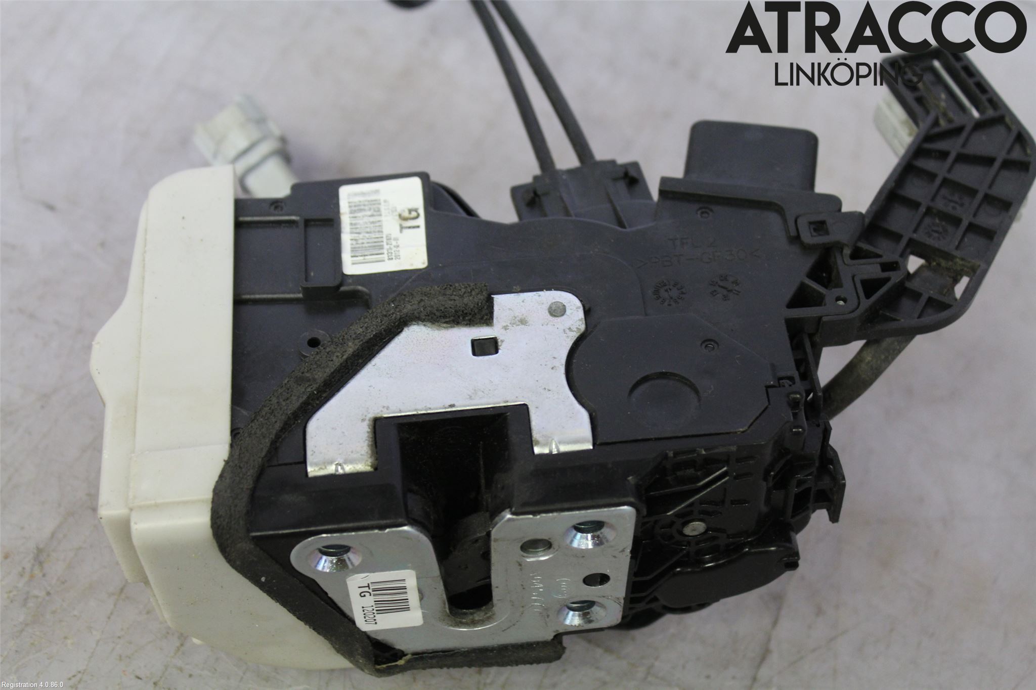 Kia OPTIMA 00-15 Låskista-Dörrlås