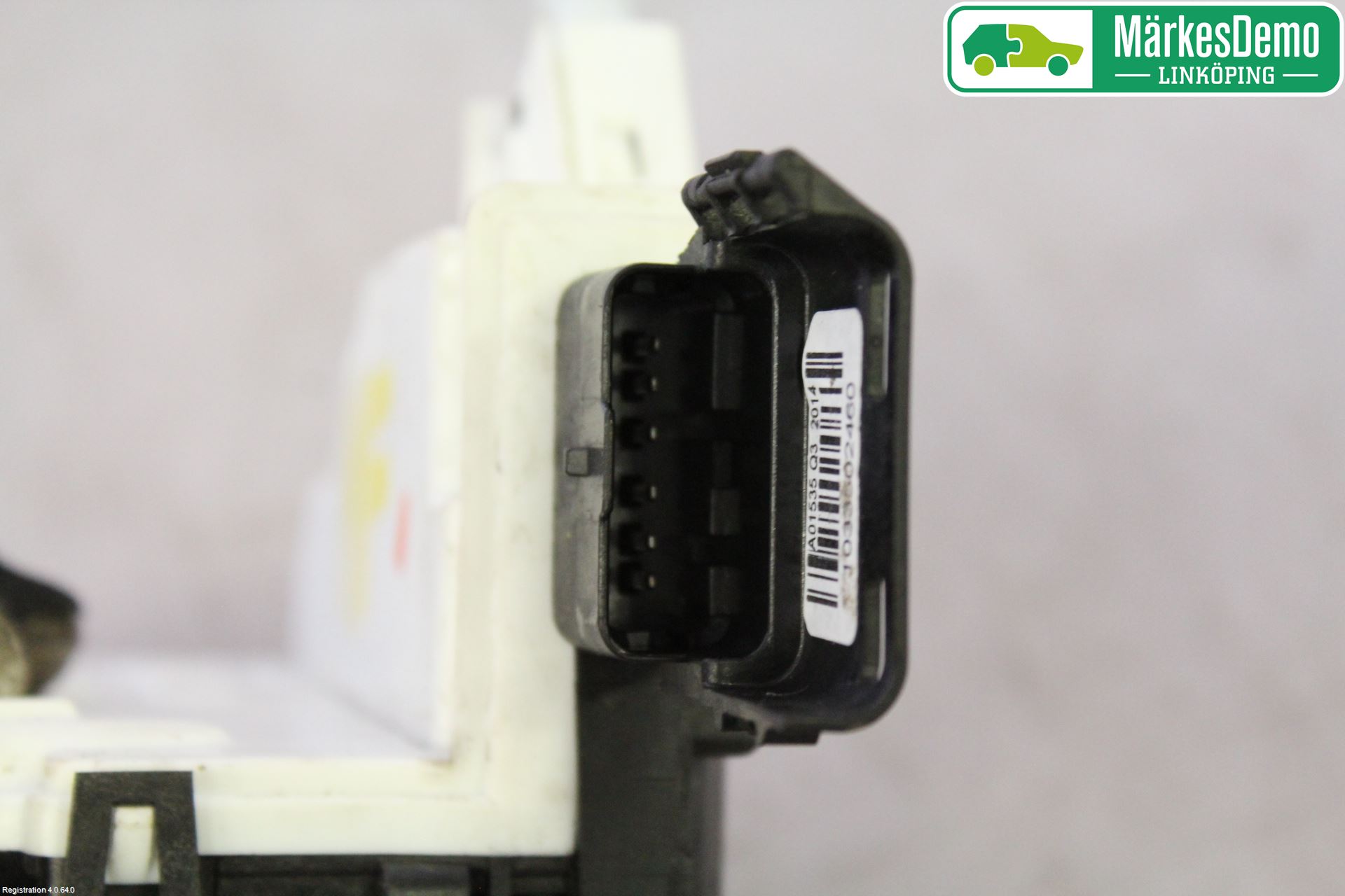 Peugeot PARTNER 08-15 Låskista-Dörrlås