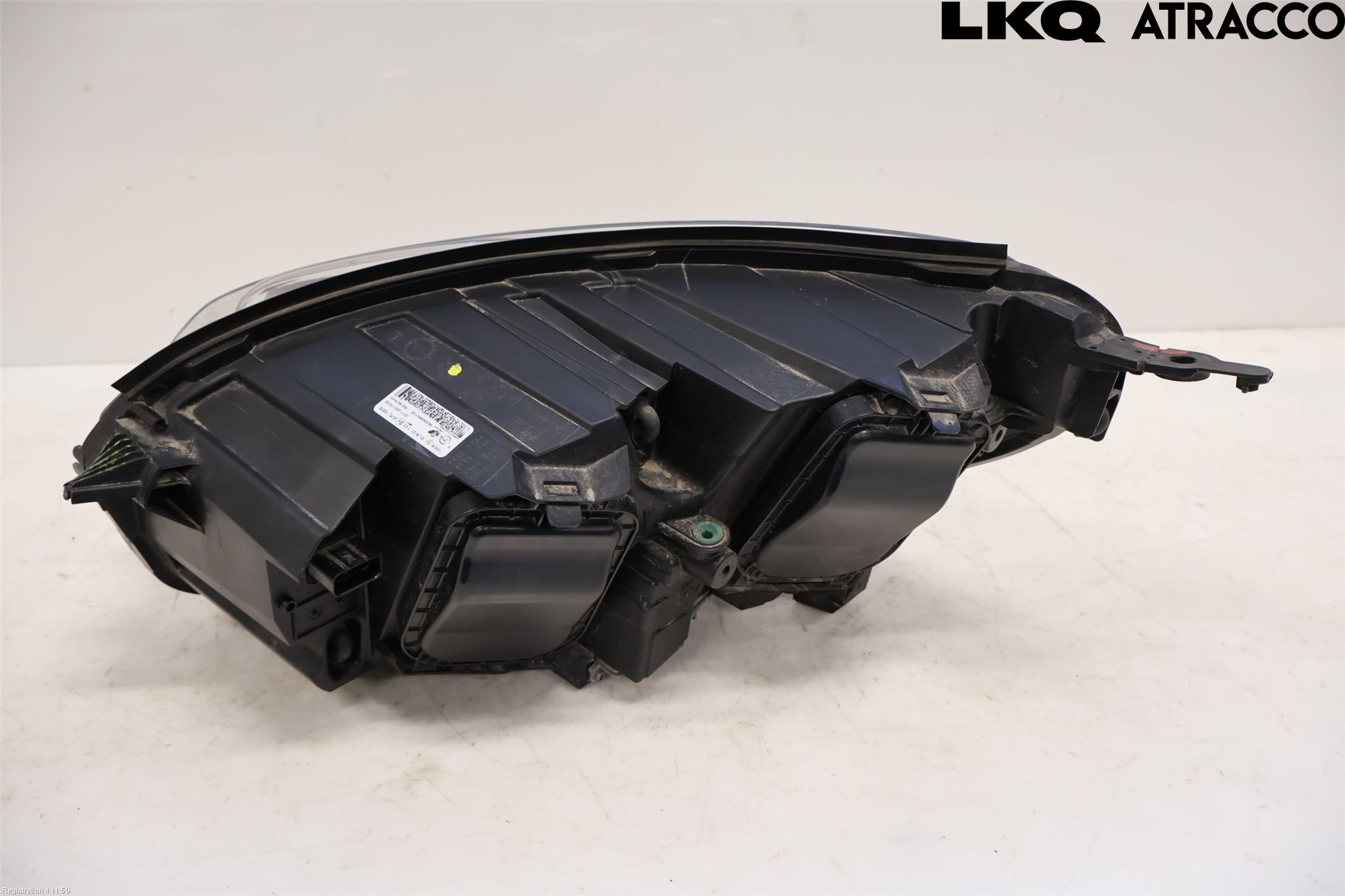 Opel VIVARO 20- Strålkastare Höger