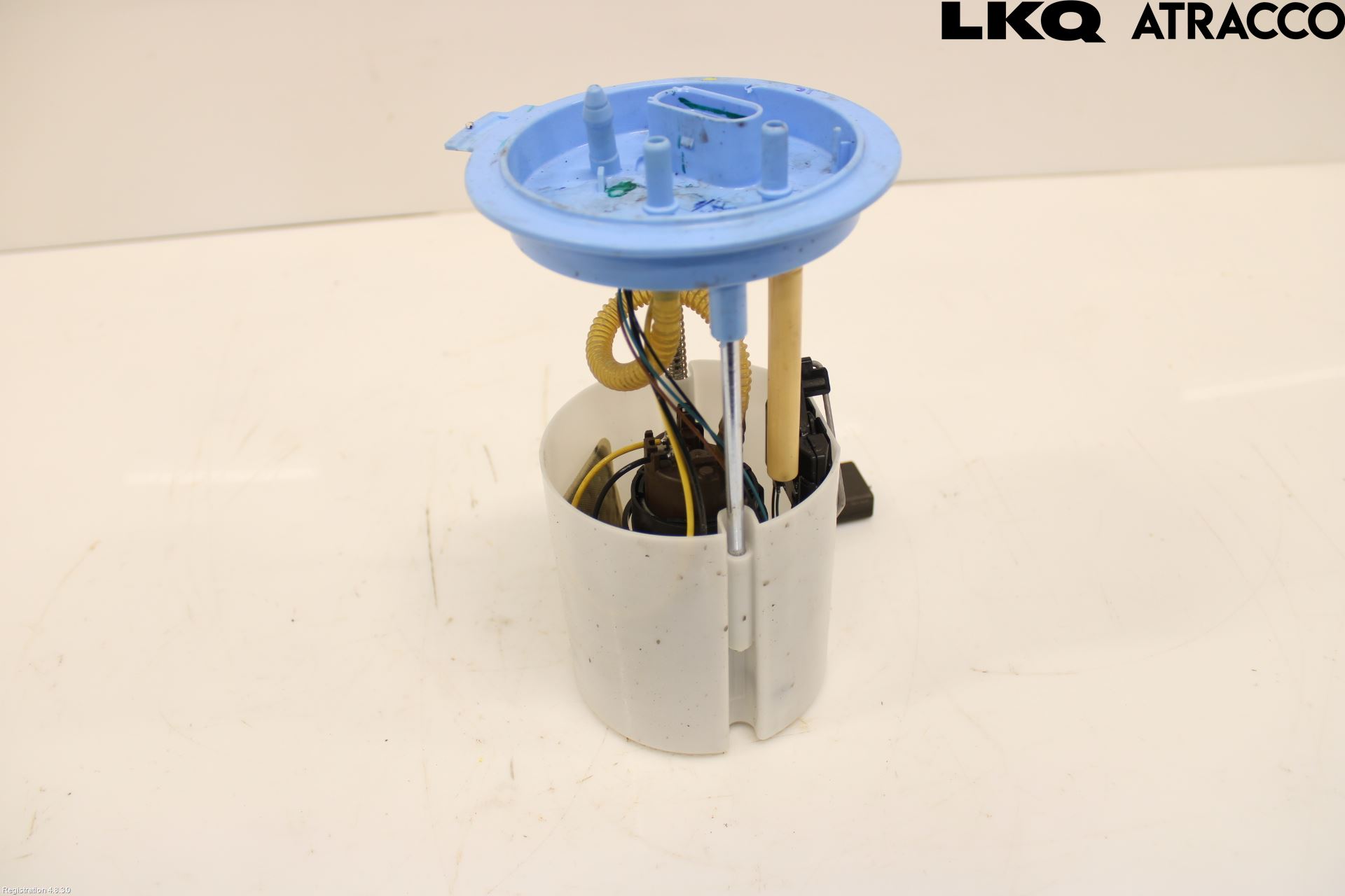 Volkswagen VW JETTA VI 11- Bränslepump El