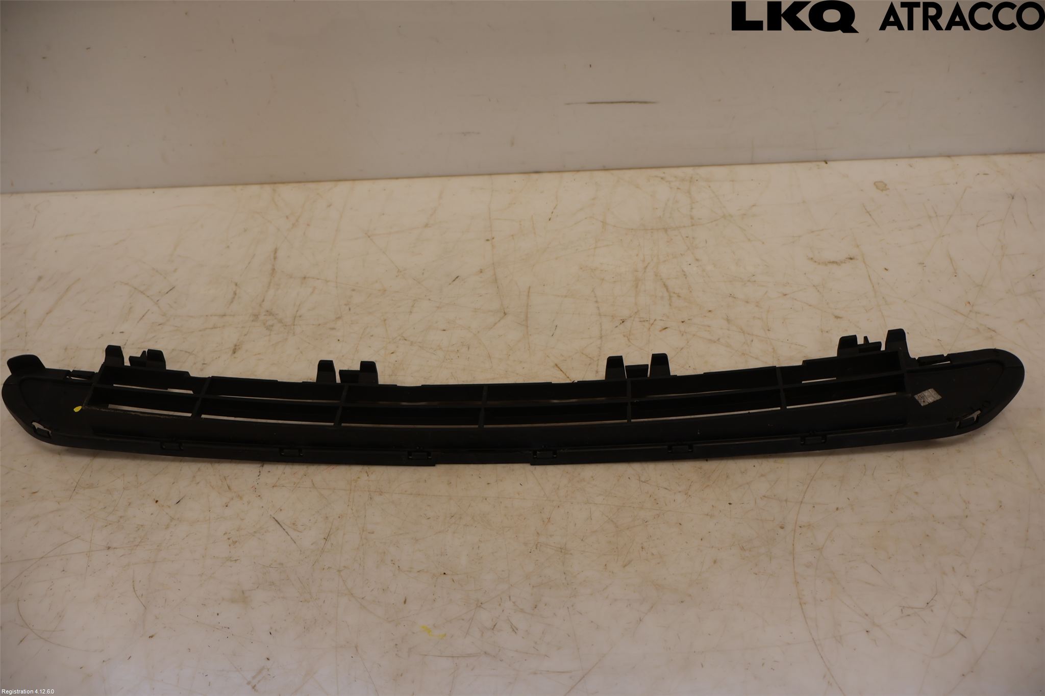 Peugeot 508 11-18 Grilldel Mitt