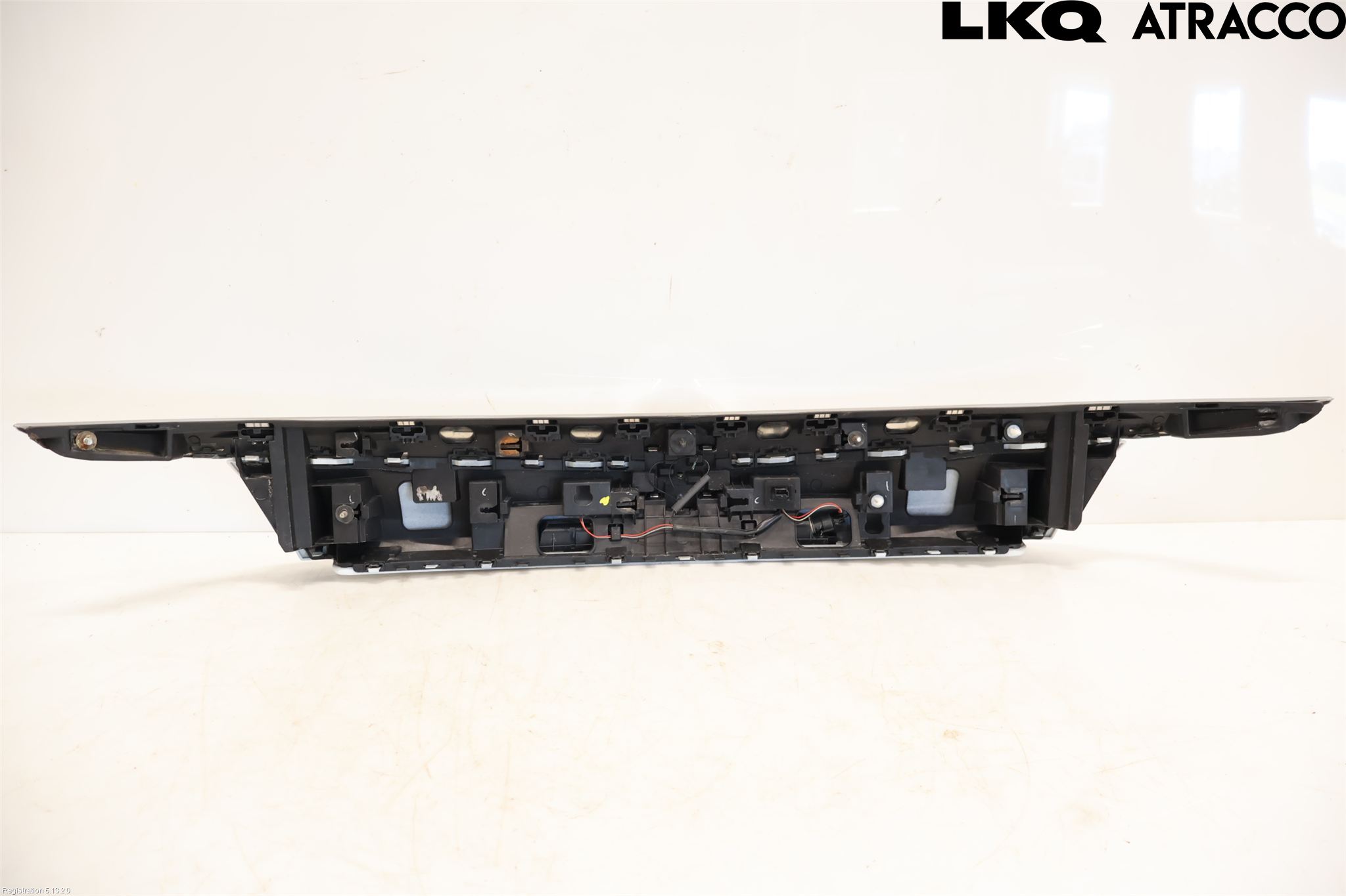 Opel INSIGNIA 09-16 Bakluckehandtag
