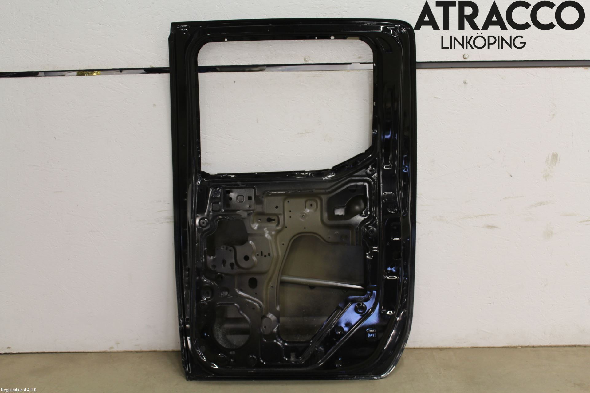 Nissan NAVARA 05-16 Dörr Bak Höger