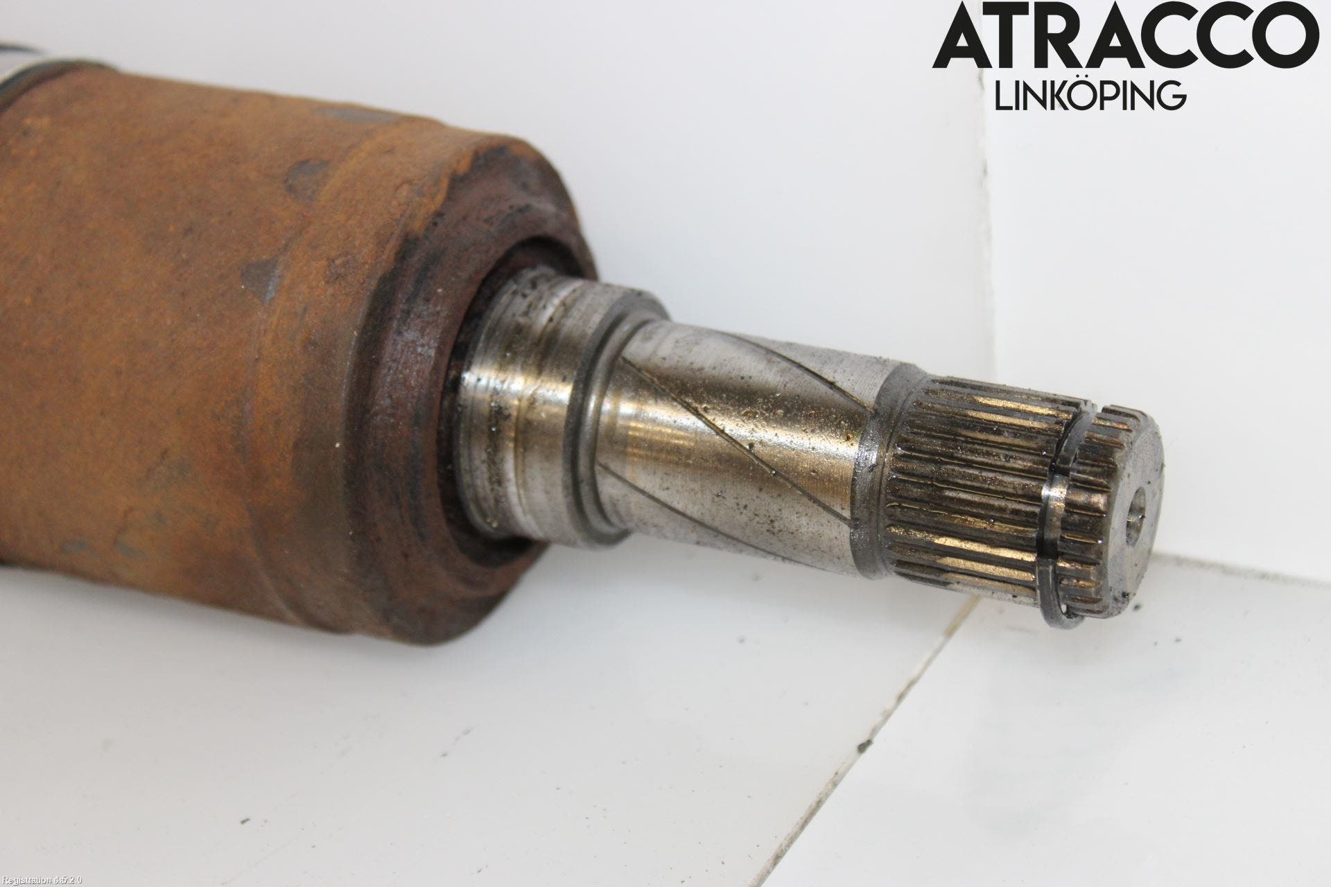 Volvo XC60 09-13 Drivaxel Bak Höger