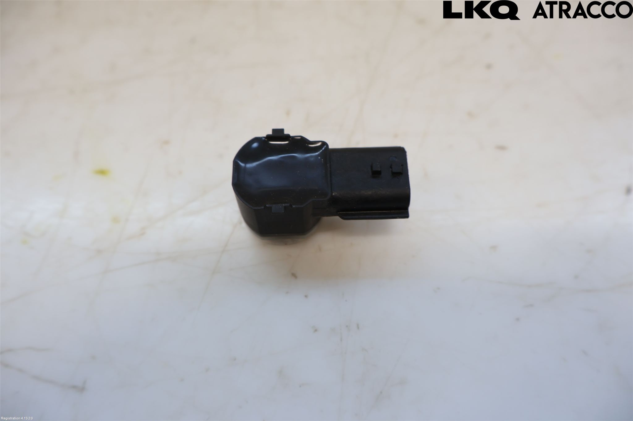 Nissan LEAF 18- Parkeringshjälp Frontsensor