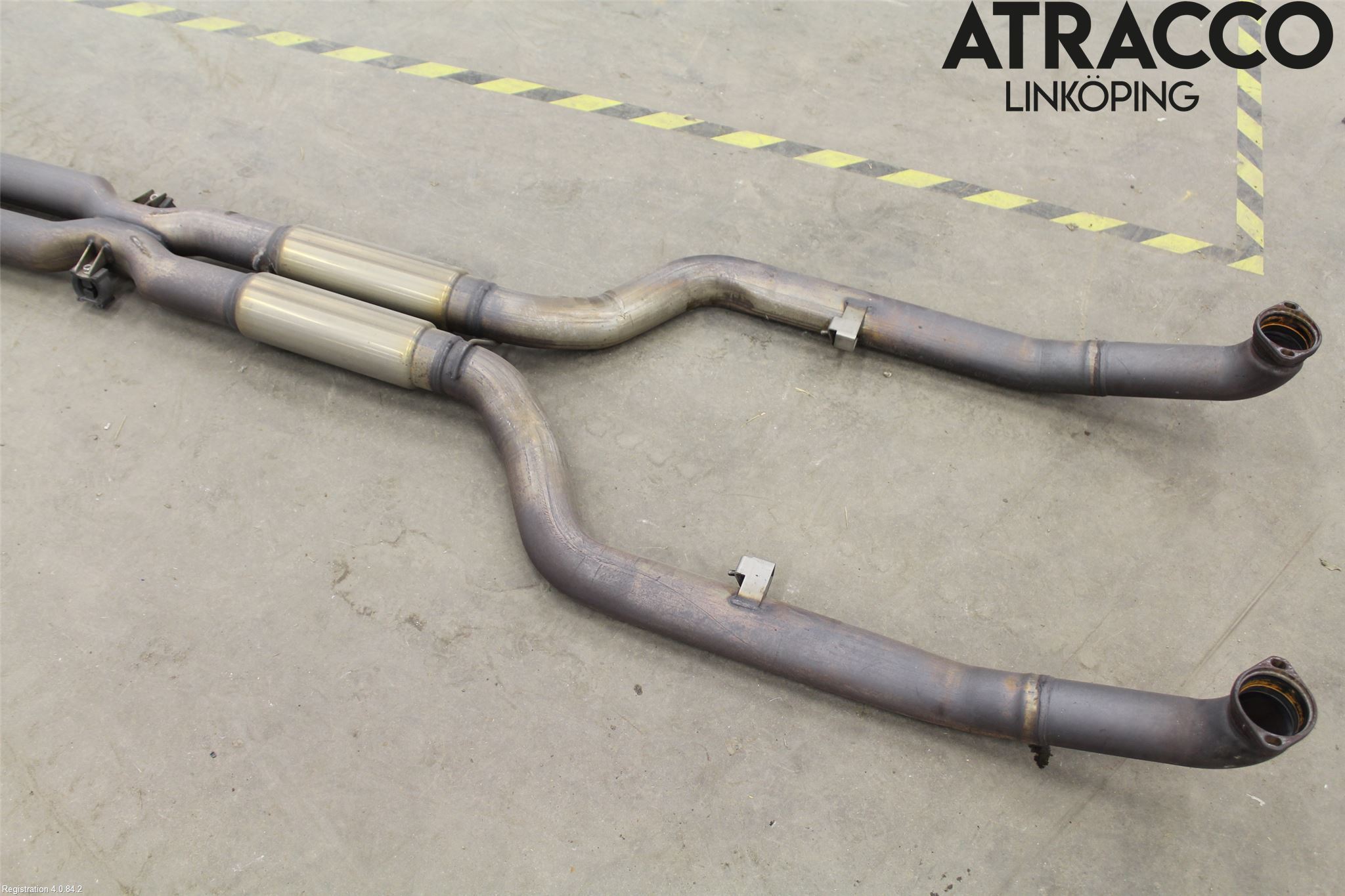 BMW 5 F10/F11/F18 09-17 Avgas Halvsats