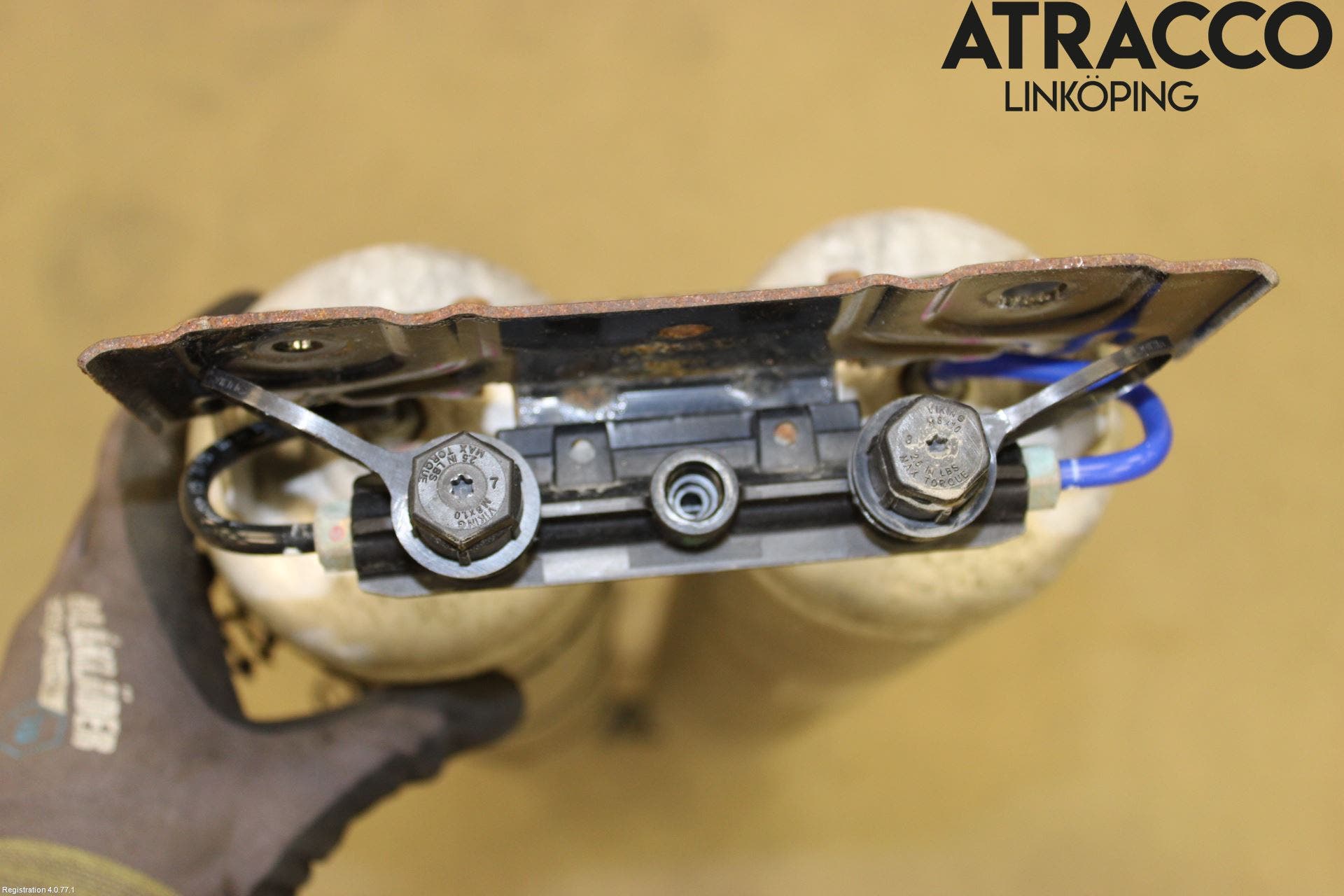 Dodge PICK UP RAM 81- Nivå/Luftförändring Trycktank