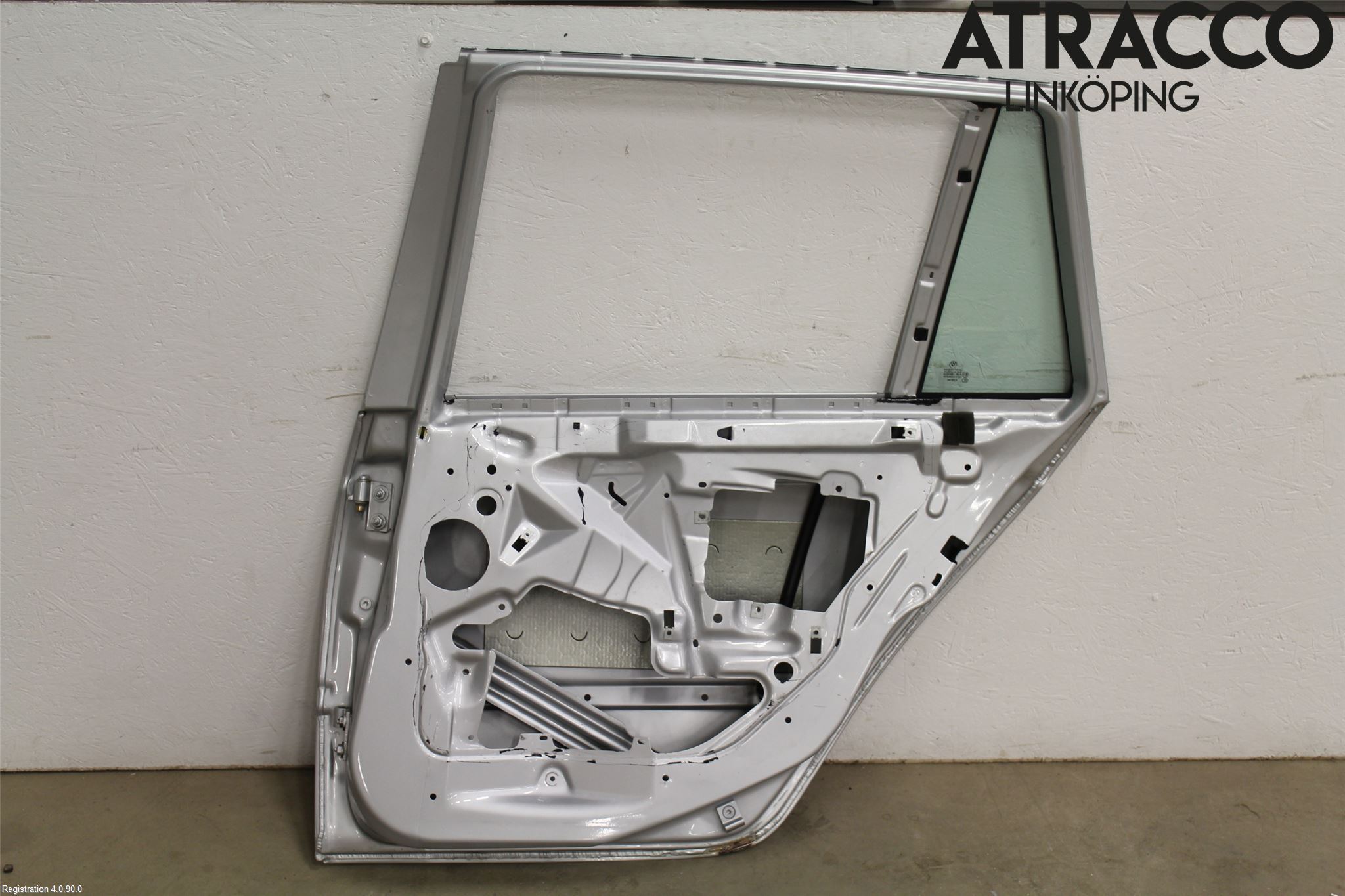 BMW 3 E46      98-05 Dörr Bak Höger