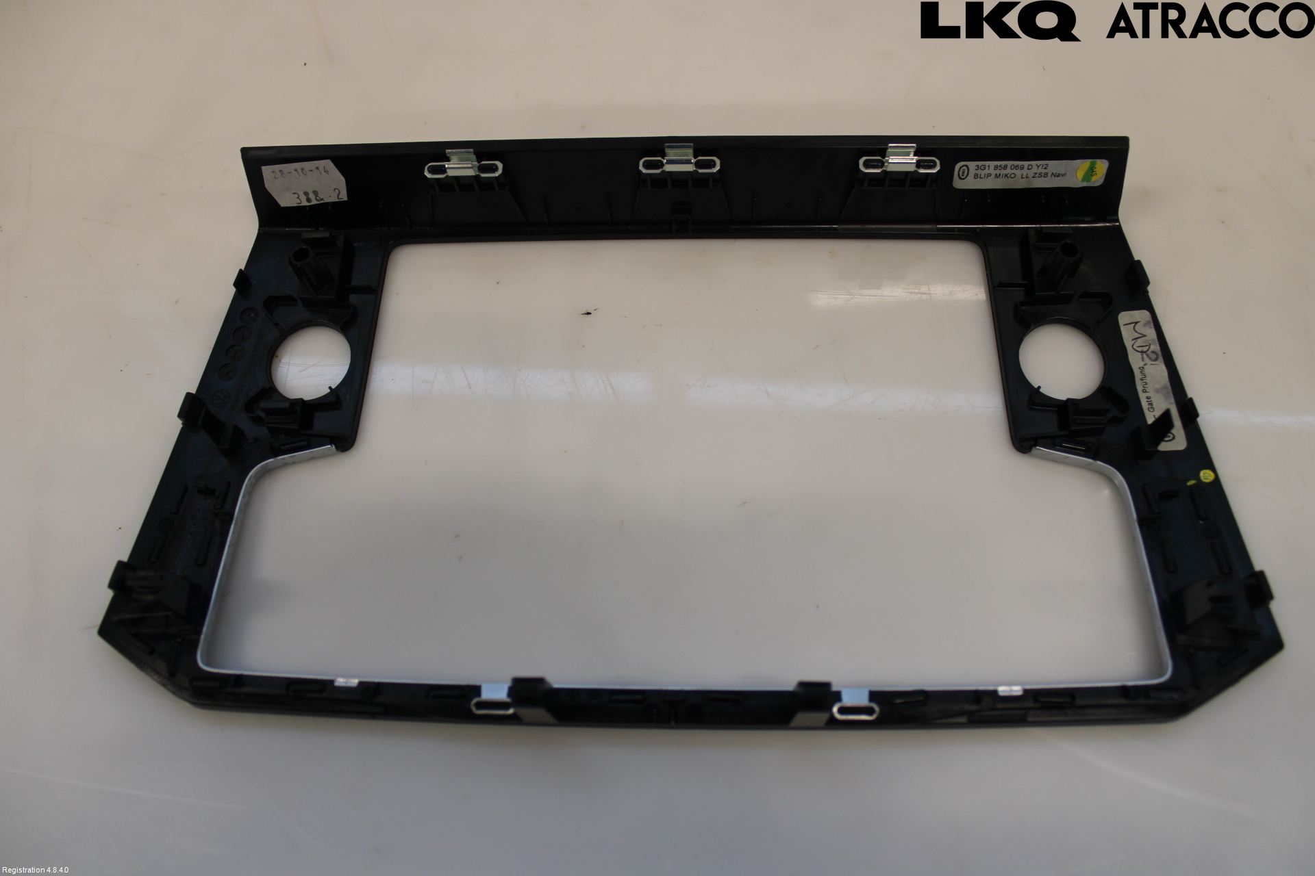 Volkswagen VW PASSAT 15-19 Instrument-Radio Sarg