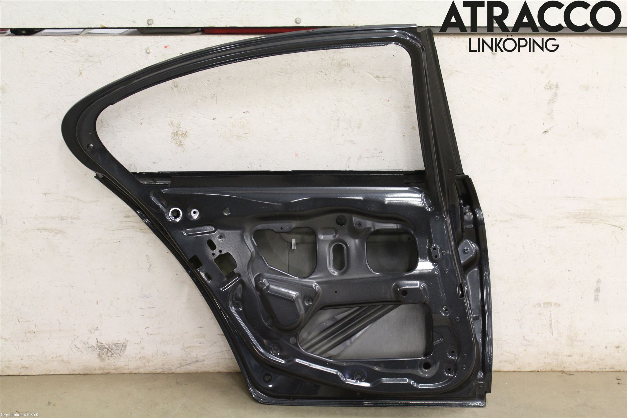 BMW 5 F10/F11/F18 09-17 Dörr Bak Vänster
