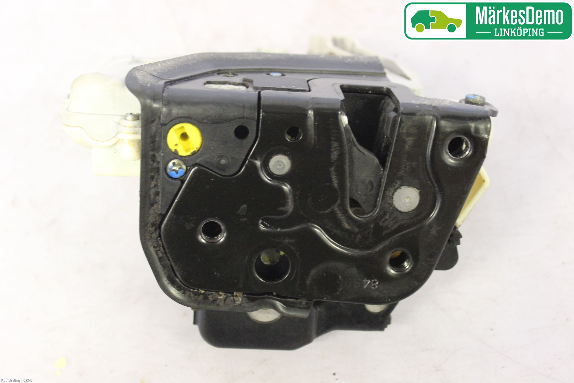 Audi A6/S6     05-11 Låskista-Dörrlås