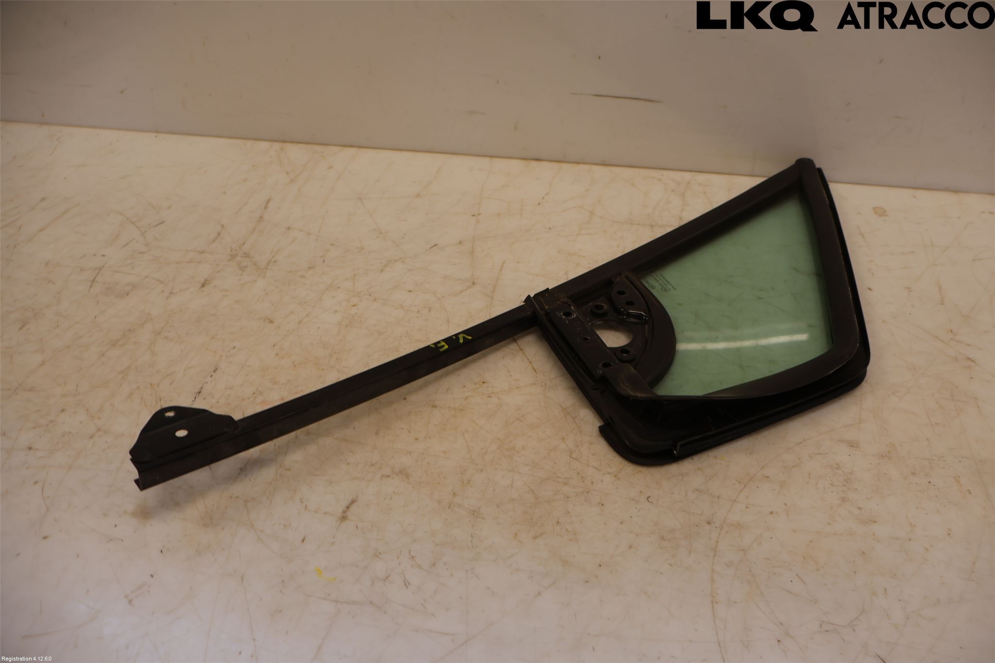 Citroen BERLINGO 08-18 Dörruta Fram Lilla Vä