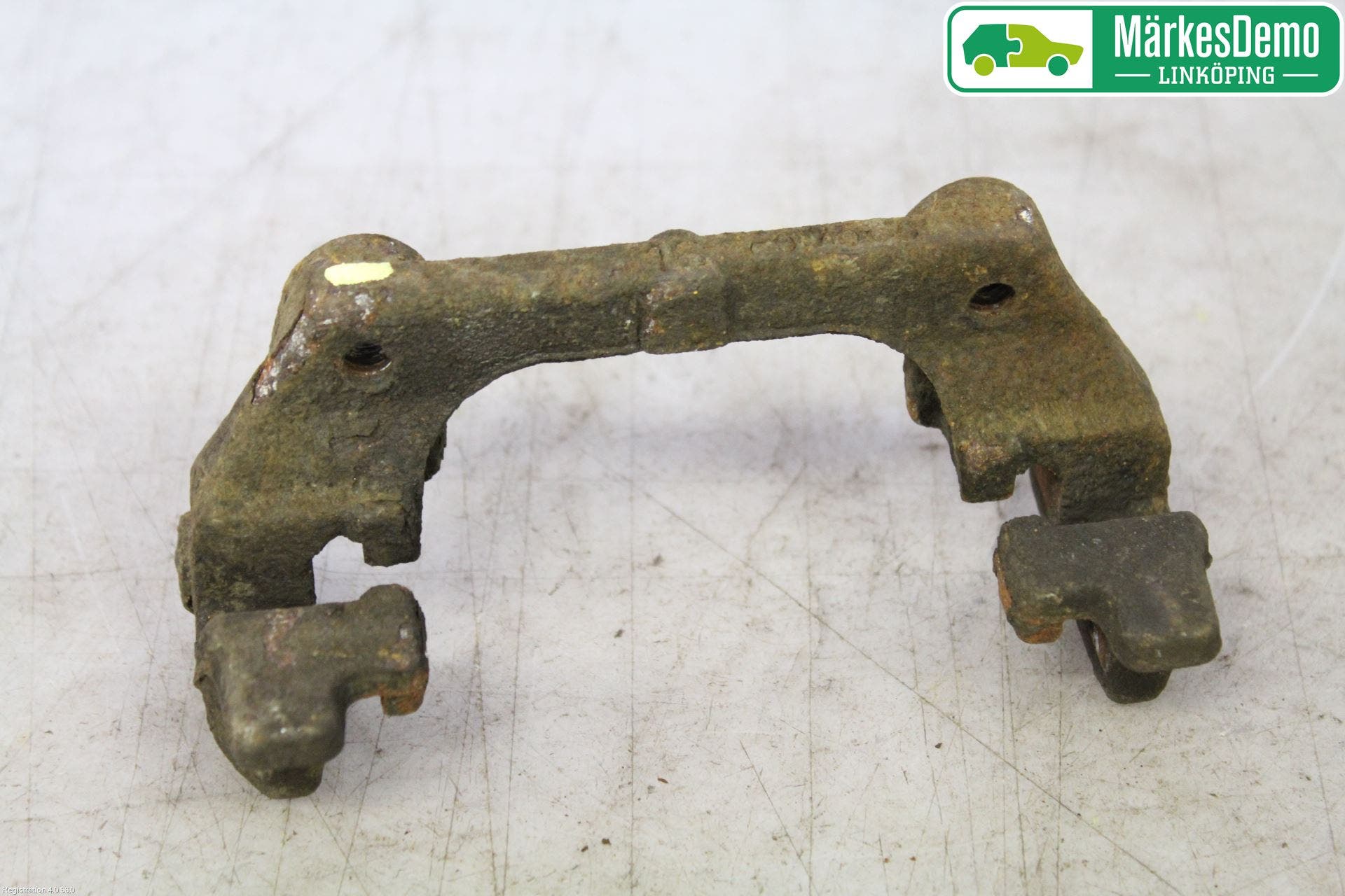 Volvo V40 12-19 Bromsokshållare