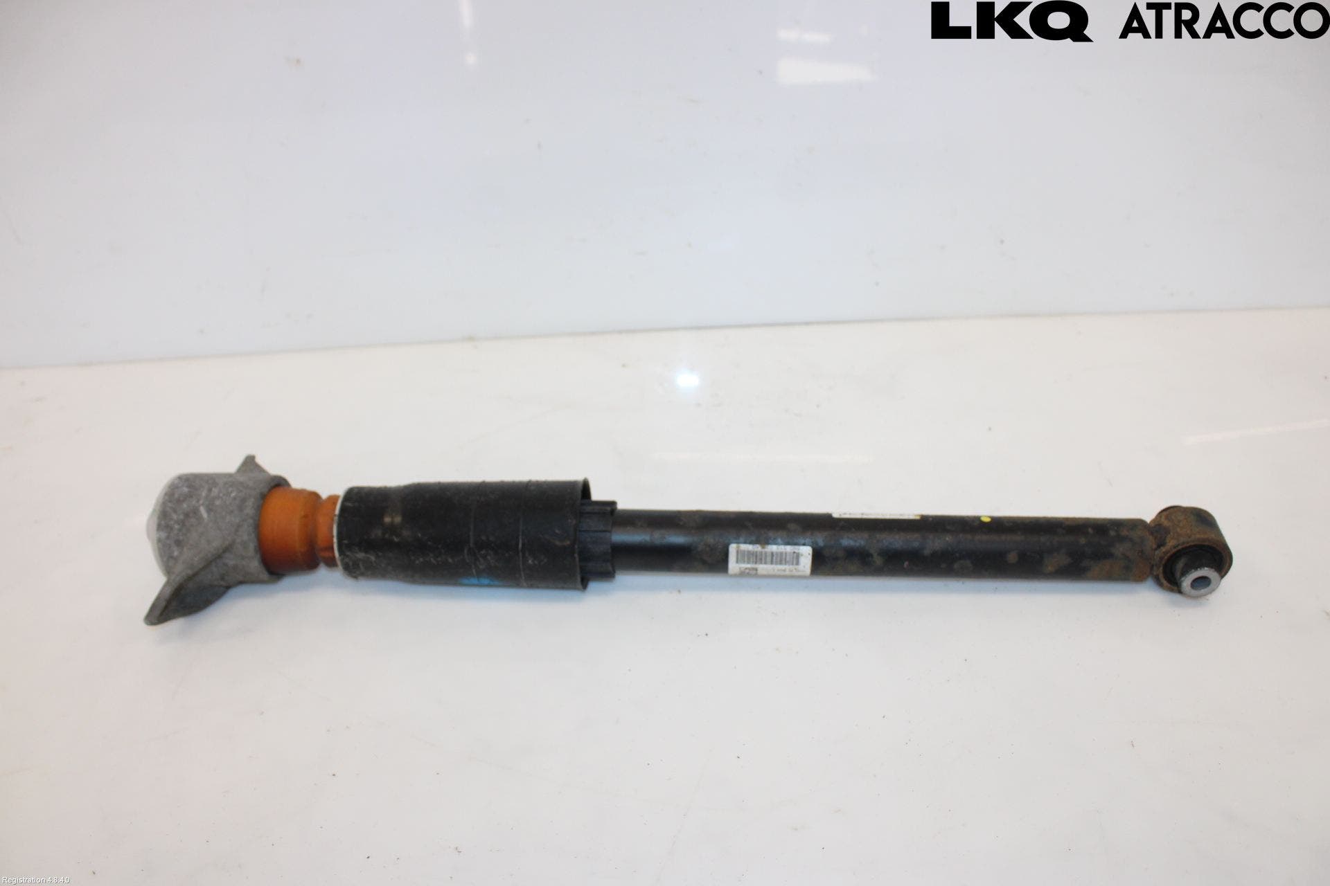 Audi A4/S4 B9 16-19 Stötdämpare Bak