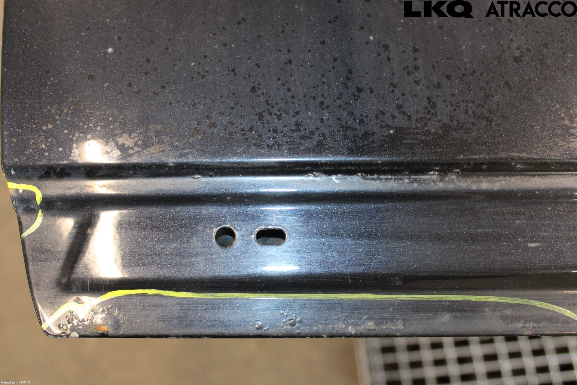 Volvo V70 08-13 Dörr Fram Vänster