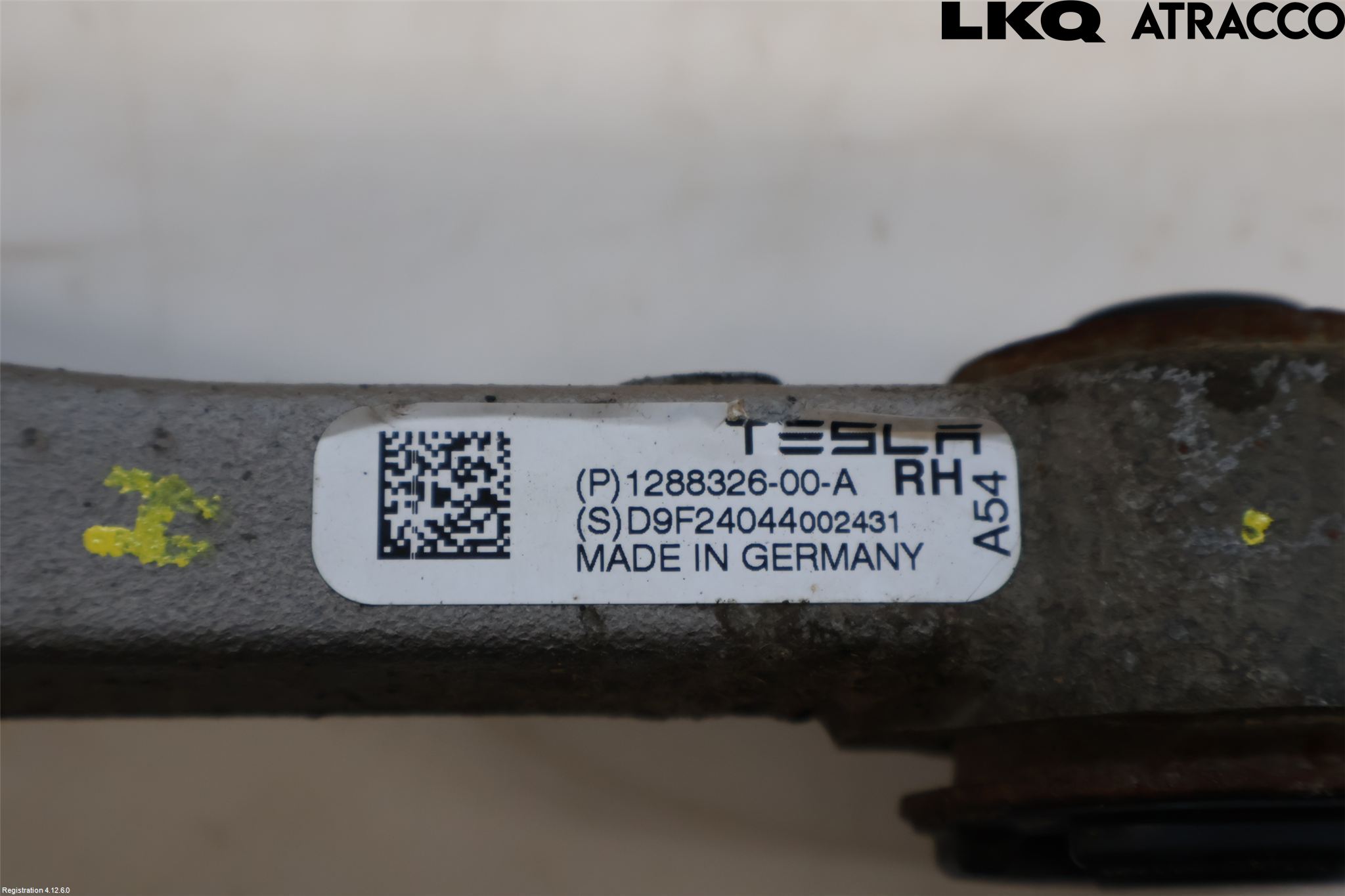 Tesla MODEL Y 21- Bärarm Fram Övre Hö