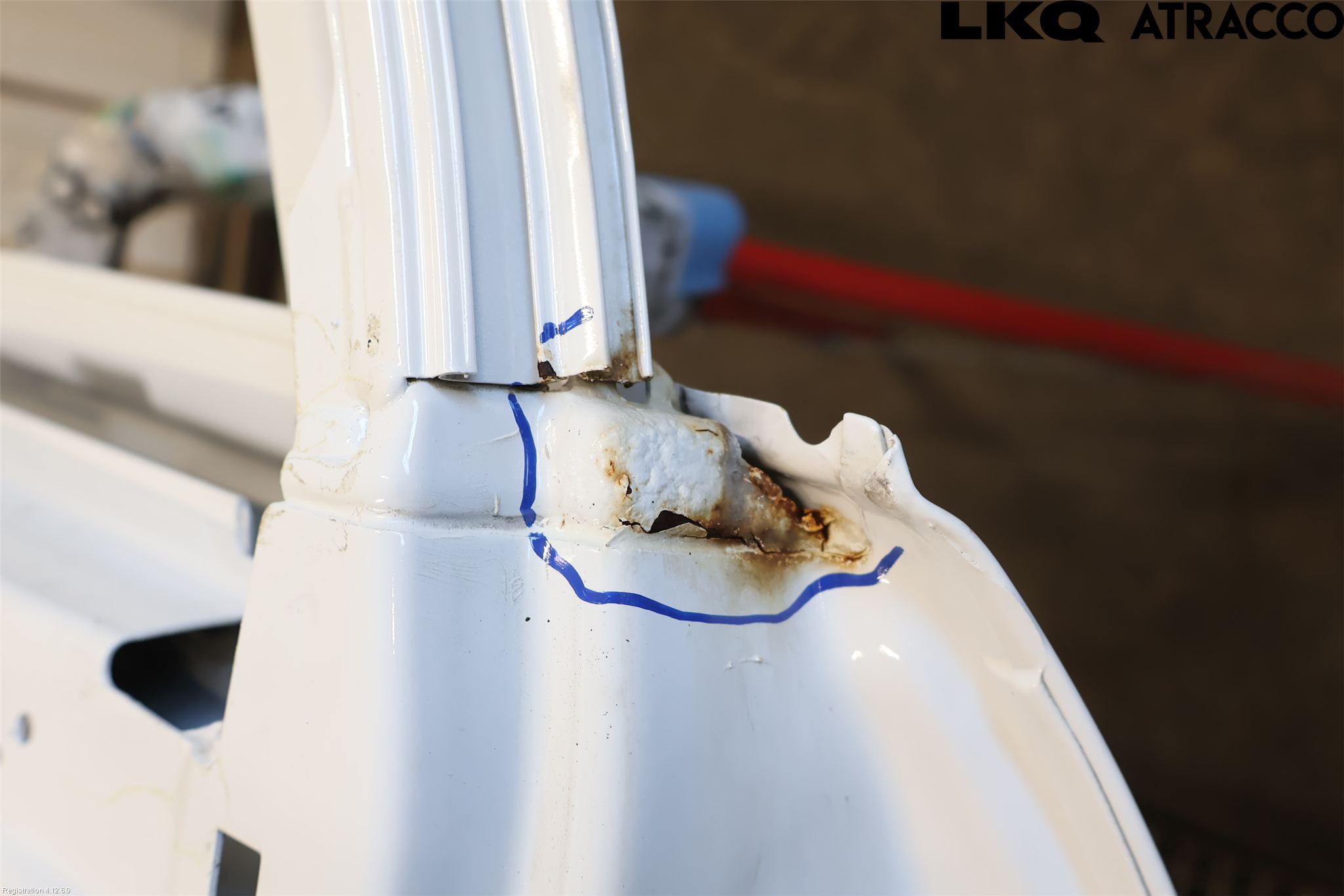 Ford KUGA 08-12 Dörr Fram Vänster