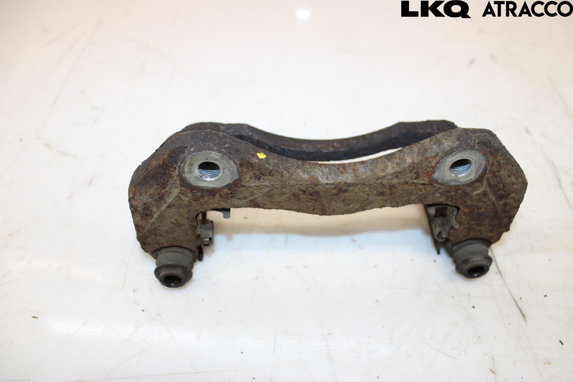 Mitsubishi OUTLANDER 07-12 Bromsokshållare