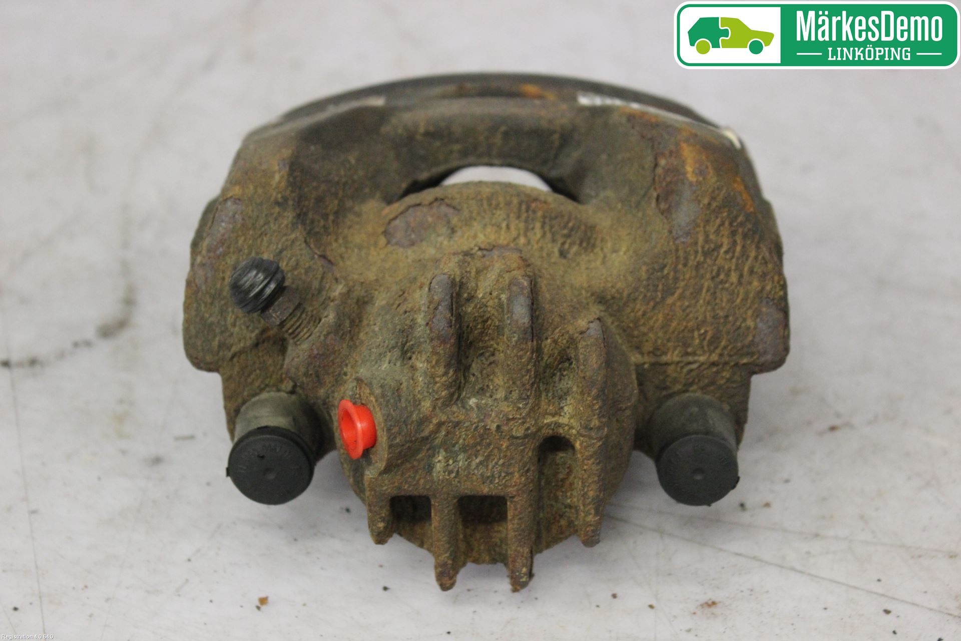 Peugeot PARTNER 08-15 Bromsok Fram Vänster