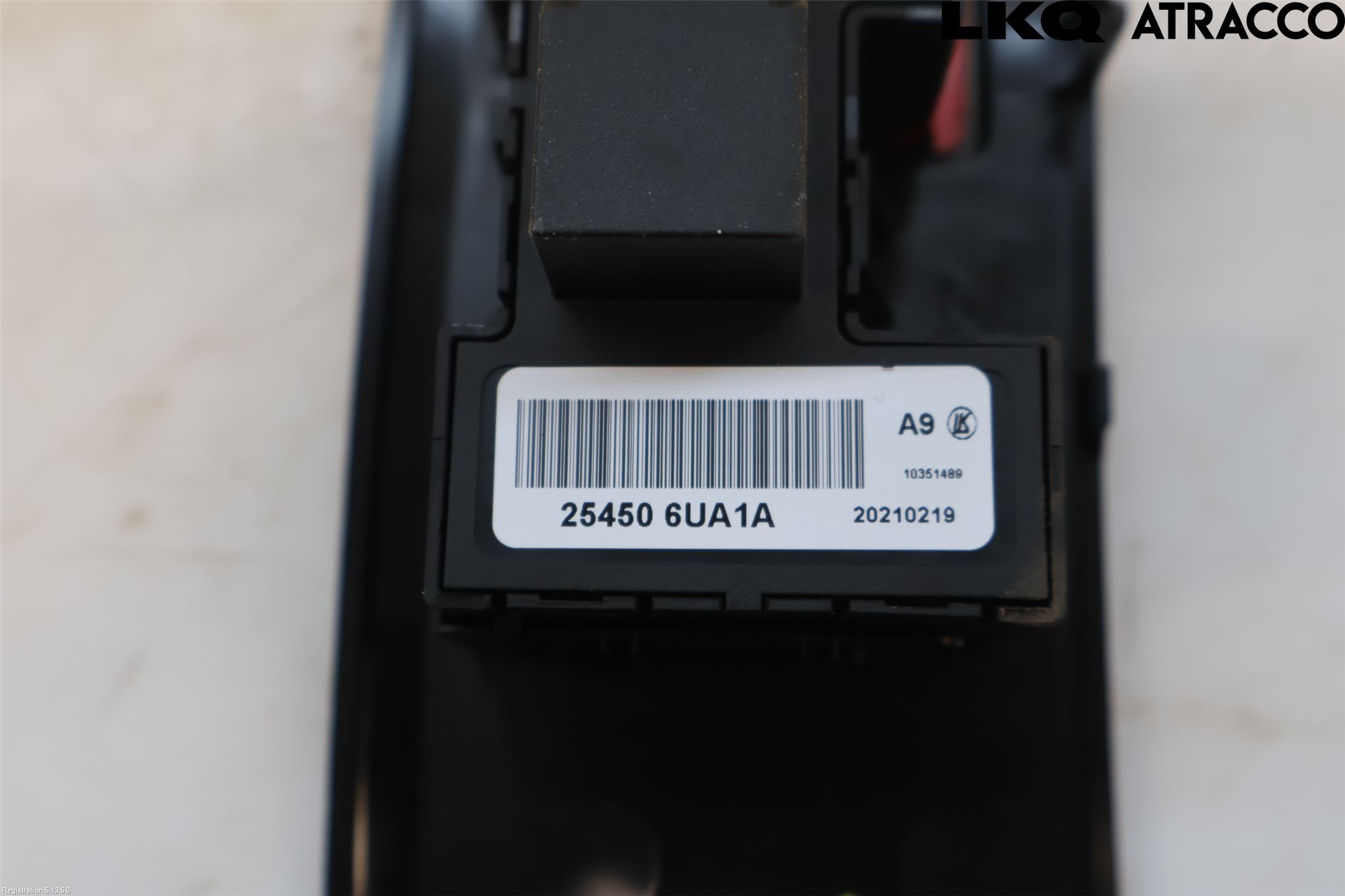Nissan QASHQAI 21- Strömställare Taklucka