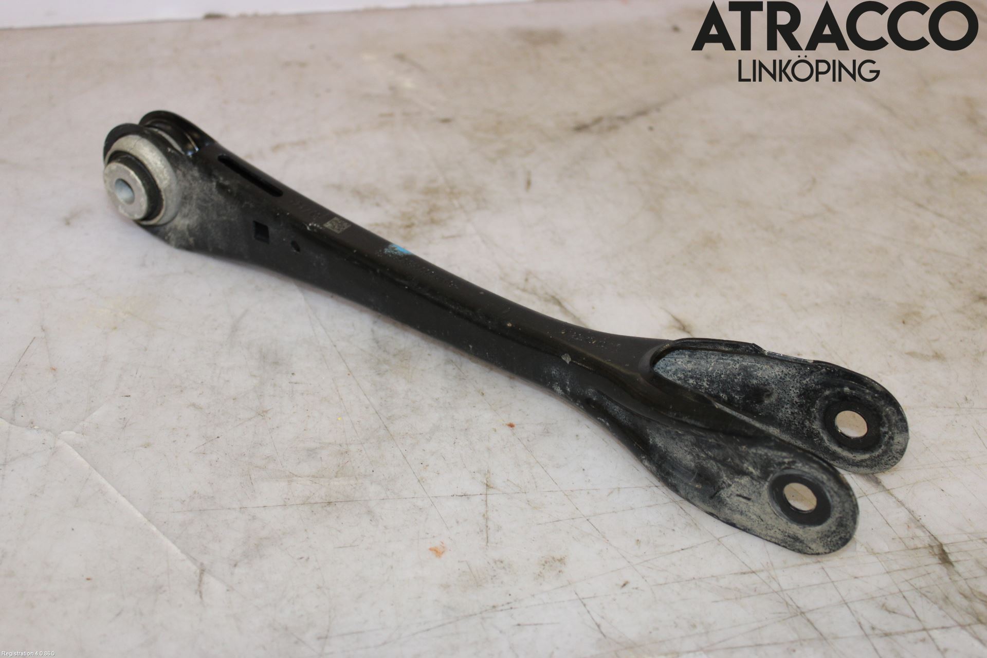 BMW 5 G30/G31/F90 17-23 Bärarm Bak Höger