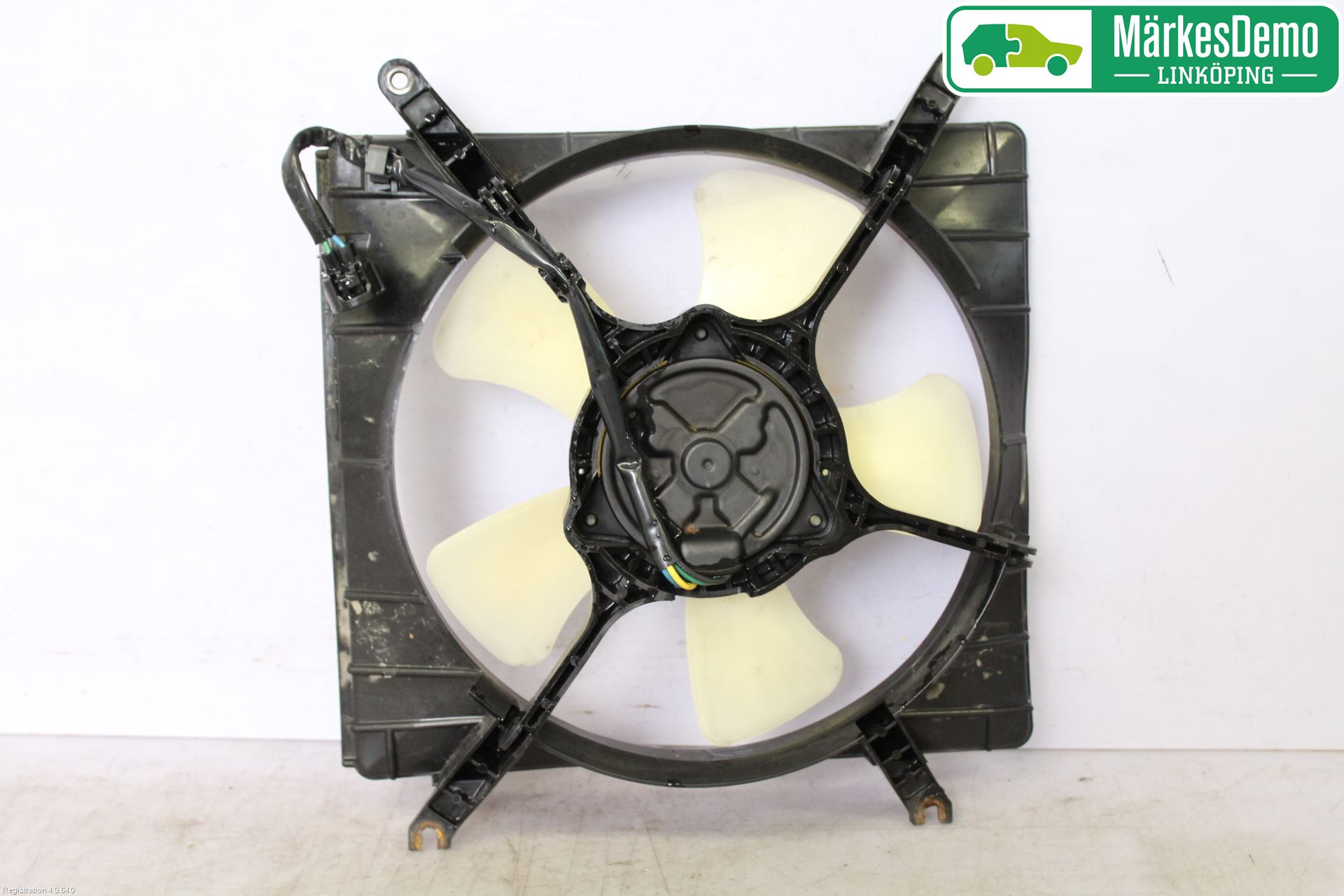 Suzuki LIANA Kylfläkt El