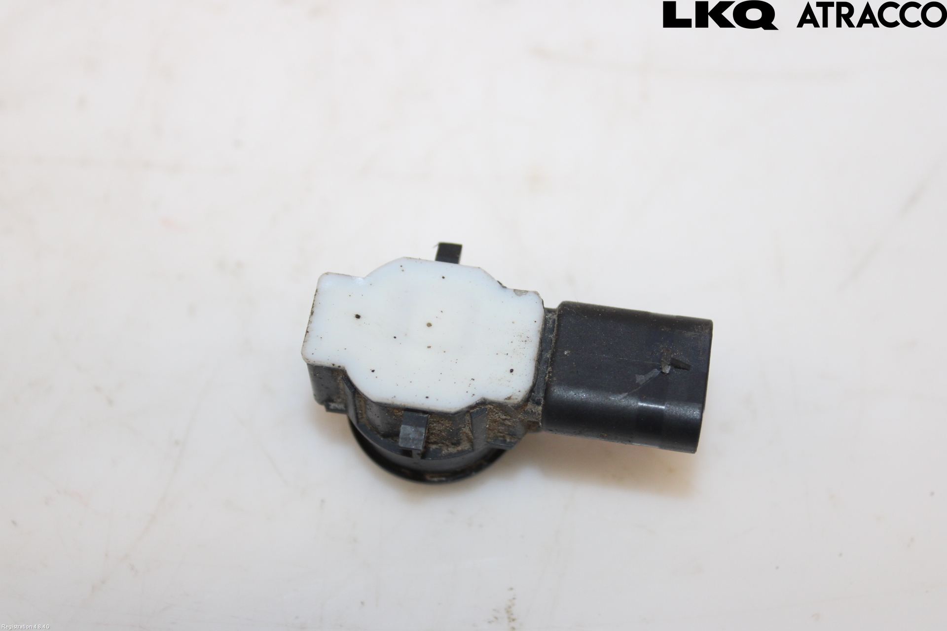 Fiat 500X 15- Parkeringshjälp Frontsensor