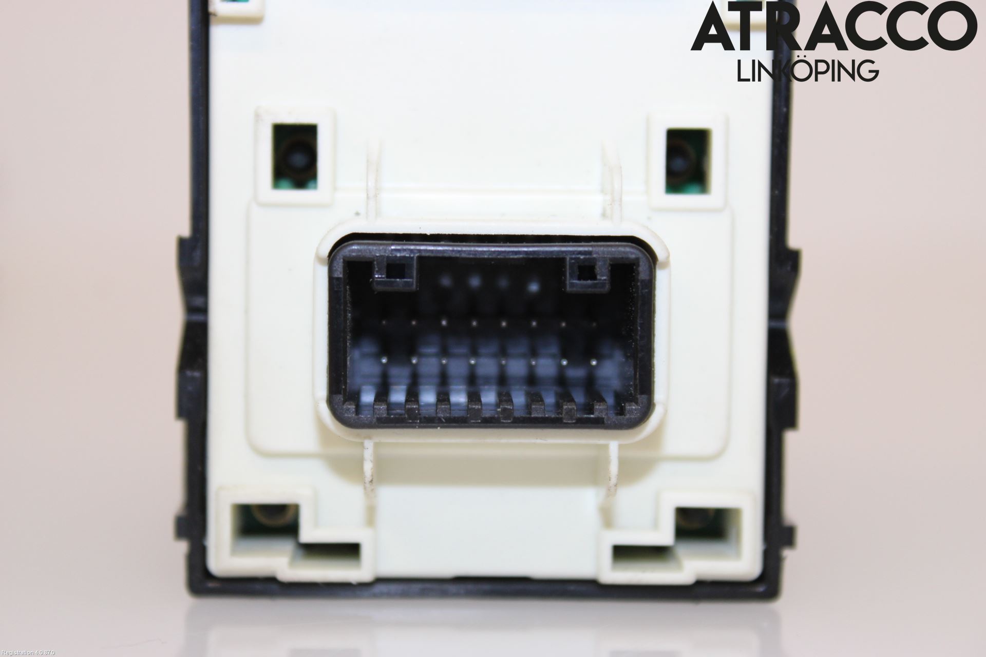 Kia STONIC 18->> Strömställare Spegel