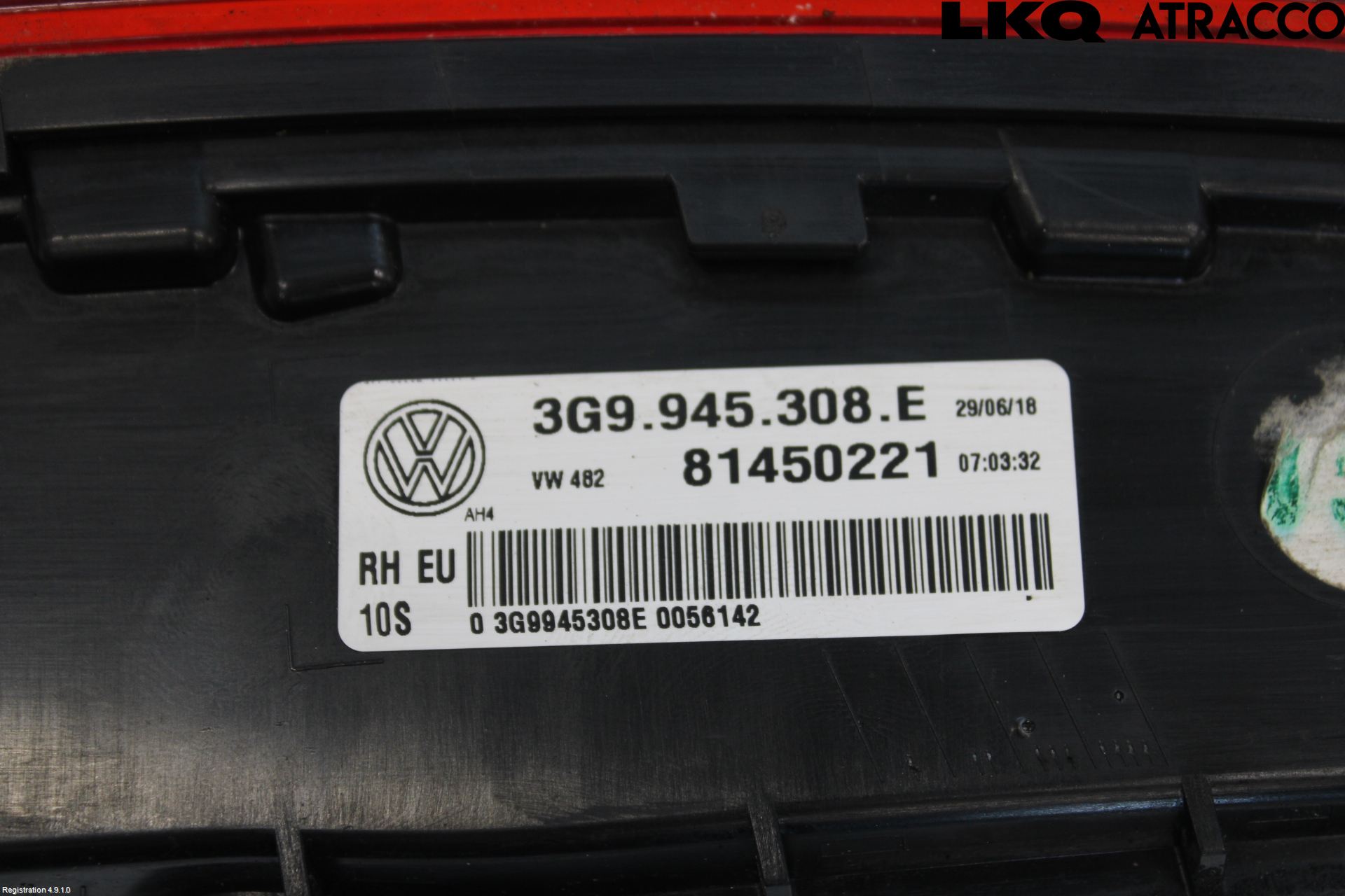Volkswagen VW PASSAT 15-19 Bakljus Lucka Hö